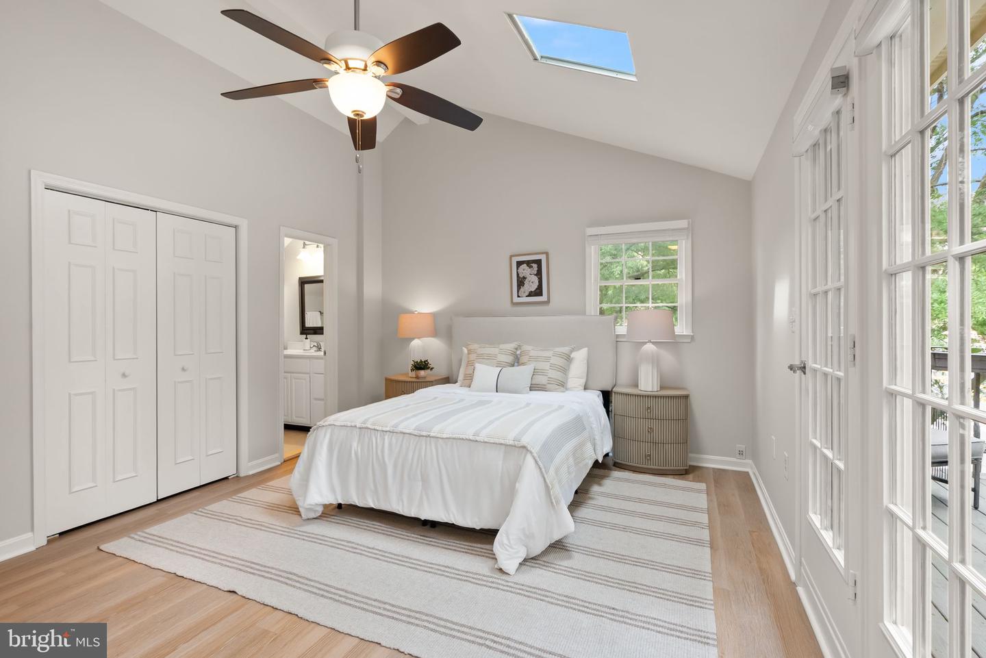 2500 FAIRFAX DR #B, ARLINGTON, Virginia 22201, 2 Bedrooms Bedrooms, ,2 BathroomsBathrooms,Residential,For sale,2500 FAIRFAX DR #B,VAAR2059402 MLS # VAAR2059402