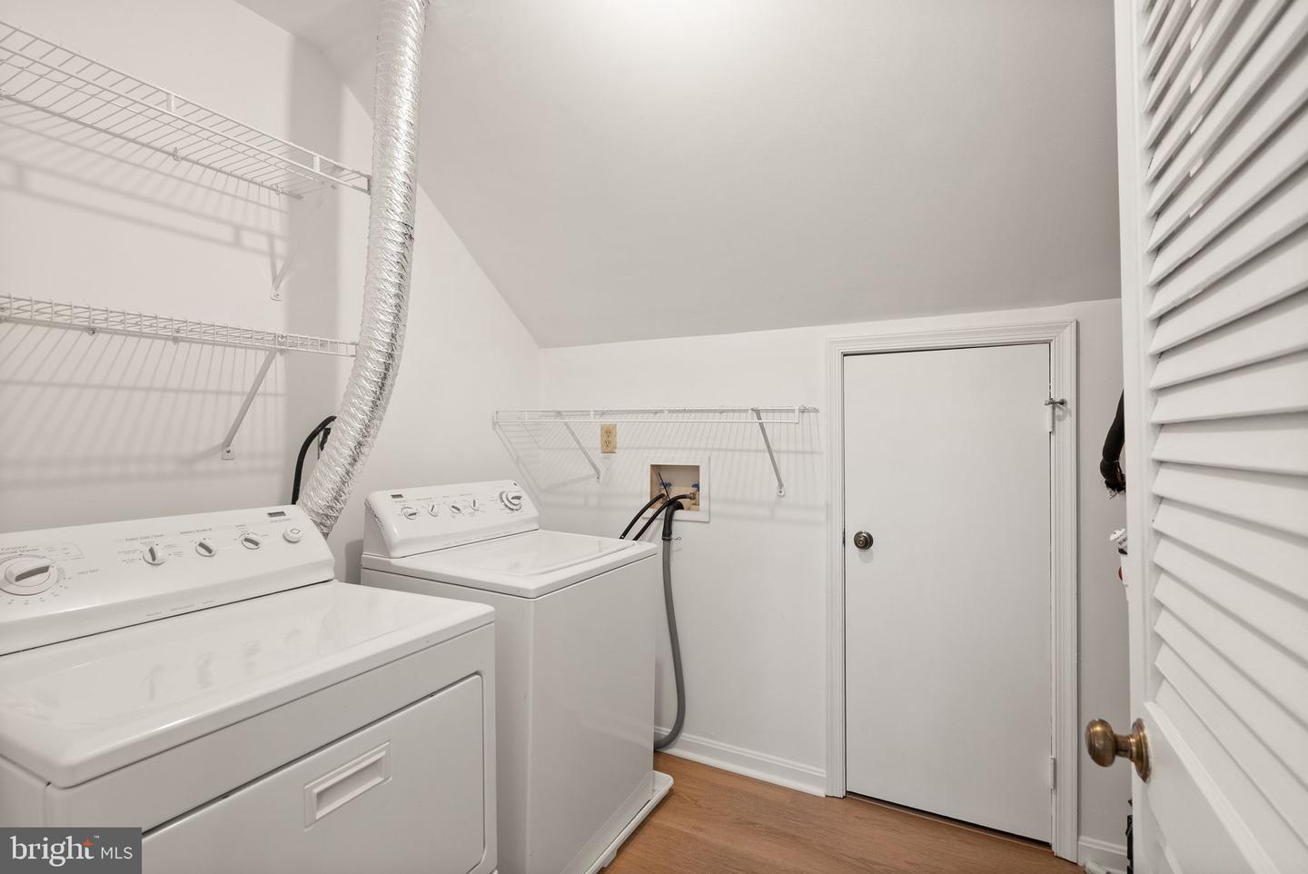 2500 FAIRFAX DR #B, ARLINGTON, Virginia 22201, 2 Bedrooms Bedrooms, ,2 BathroomsBathrooms,Residential,For sale,2500 FAIRFAX DR #B,VAAR2059402 MLS # VAAR2059402
