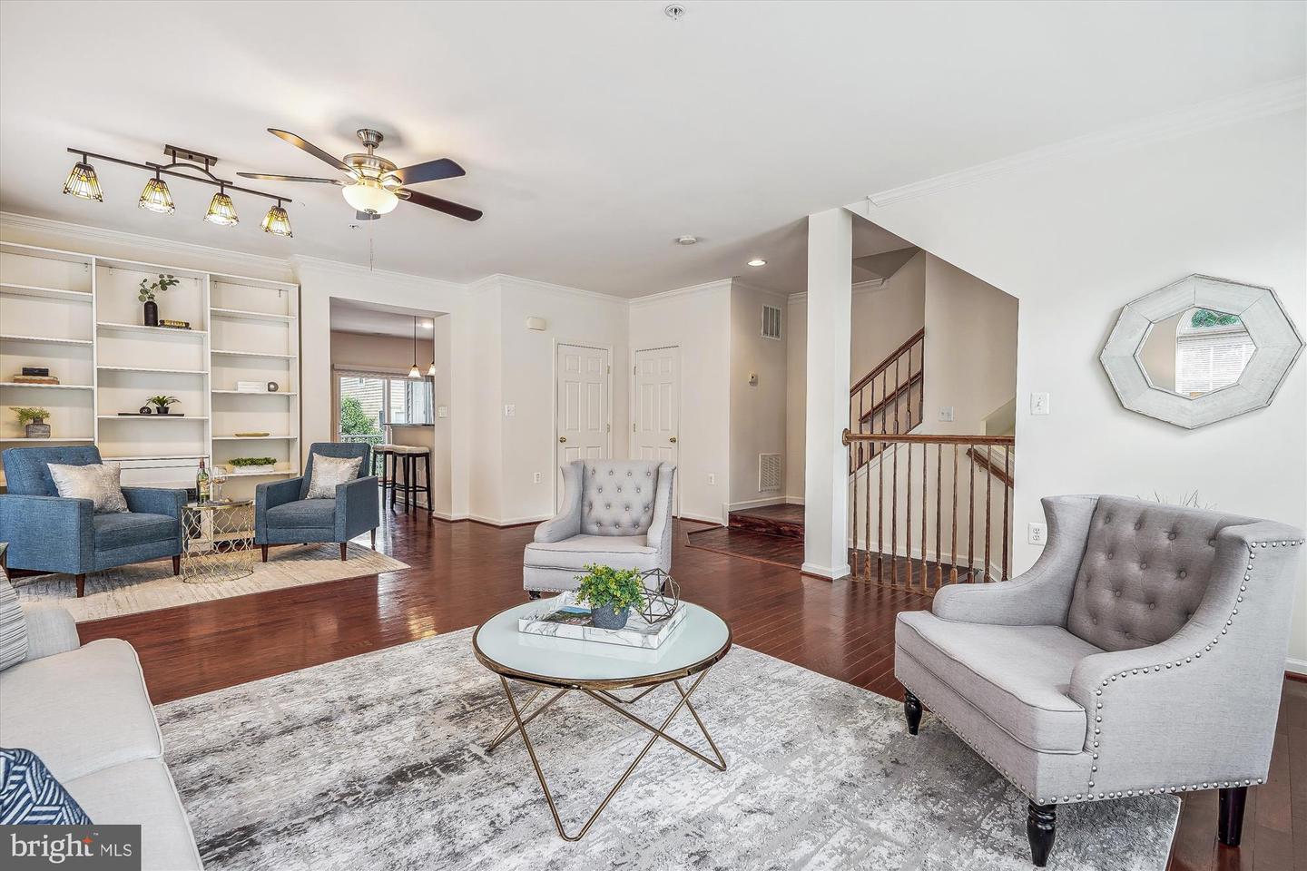6070 ASTER HAVEN CIR, HAYMARKET, Virginia 20169, 3 Bedrooms Bedrooms, ,2 BathroomsBathrooms,Residential,For sale,6070 ASTER HAVEN CIR,VAPW2097348 MLS # VAPW2097348
