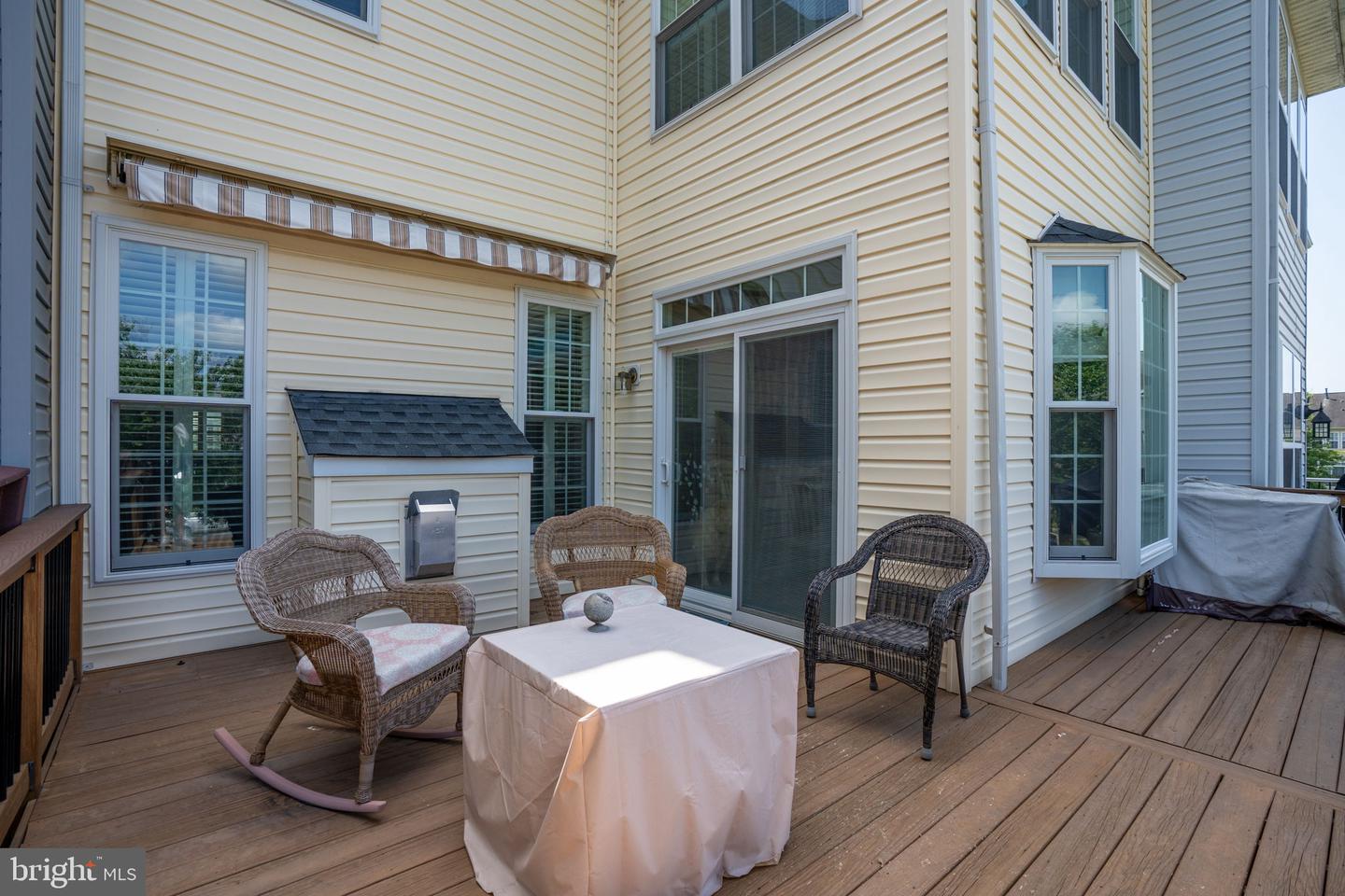 15526 CHICACOAN DR, WOODBRIDGE, Virginia 22191, 4 Bedrooms Bedrooms, ,4 BathroomsBathrooms,Residential,For sale,15526 CHICACOAN DR,VAPW2097828 MLS # VAPW2097828