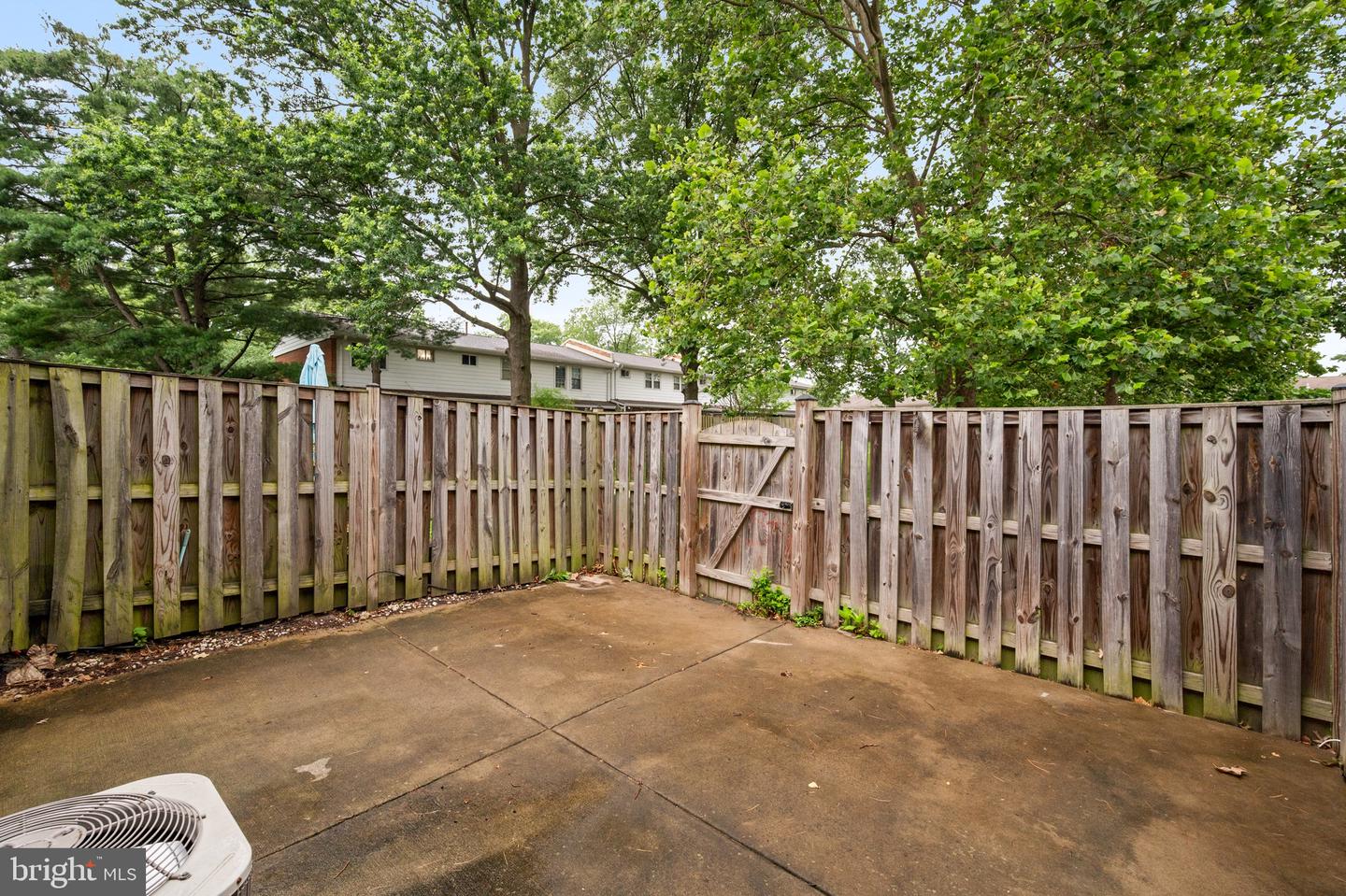 211 N DUKE DR, STERLING, Virginia 20164, 3 Bedrooms Bedrooms, ,1 BathroomBathrooms,Residential,For sale,211 N DUKE DR,VALO2100338 MLS # VALO2100338