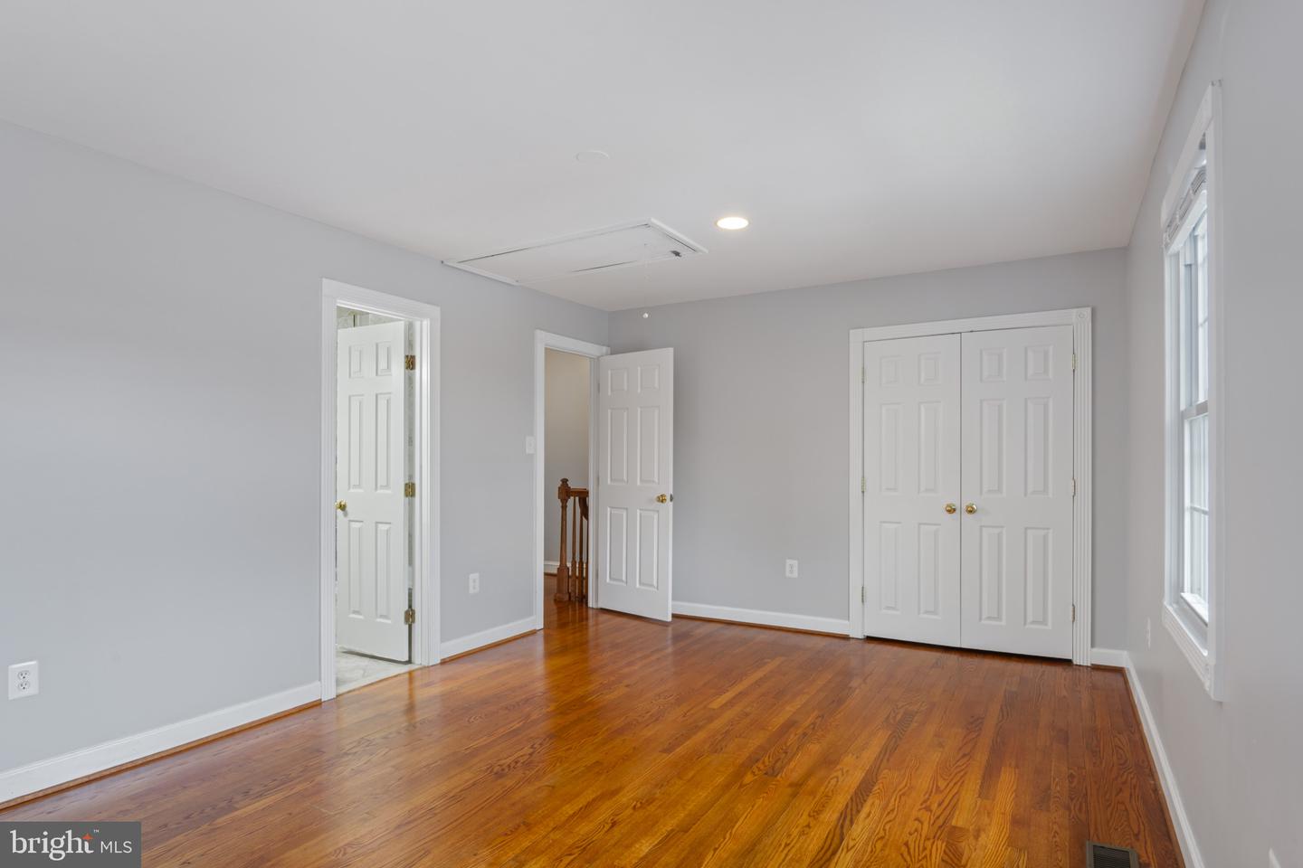 9518 UNITY LN, LORTON, Virginia 22079, 3 Bedrooms Bedrooms, ,2 BathroomsBathrooms,Residential,For sale,9518 UNITY LN,VAFX2250030 MLS # VAFX2250030