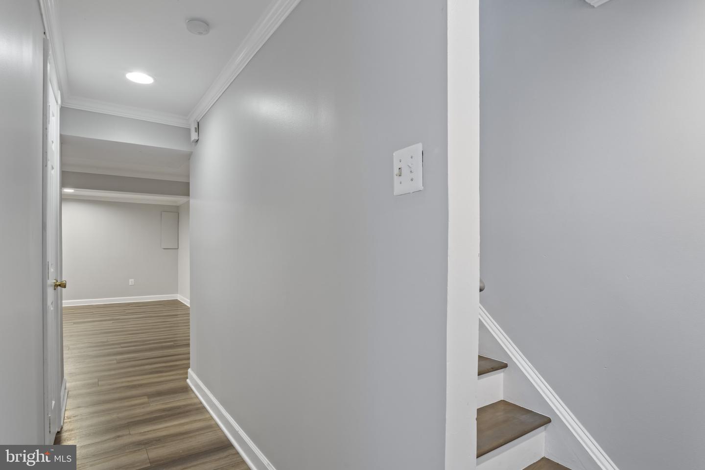 9518 UNITY LN, LORTON, Virginia 22079, 3 Bedrooms Bedrooms, ,2 BathroomsBathrooms,Residential,For sale,9518 UNITY LN,VAFX2250030 MLS # VAFX2250030