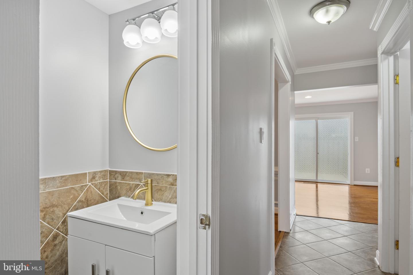 9518 UNITY LN, LORTON, Virginia 22079, 3 Bedrooms Bedrooms, ,2 BathroomsBathrooms,Residential,For sale,9518 UNITY LN,VAFX2250030 MLS # VAFX2250030