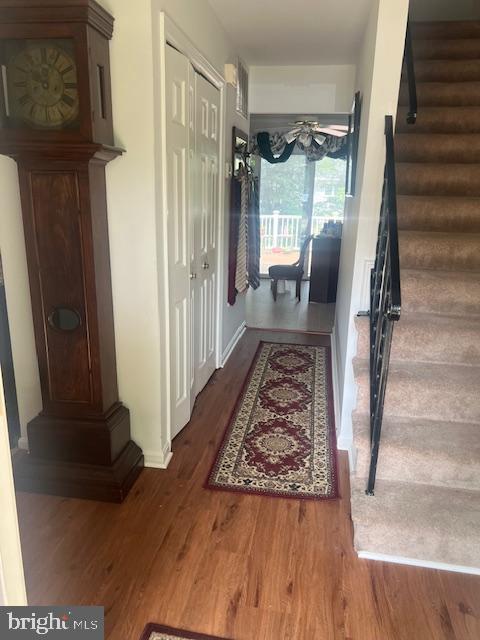 8704 LYNN SUSAN CT, SPRINGFIELD, Virginia 22152, 5 Bedrooms Bedrooms, ,3 BathroomsBathrooms,Residential,For sale,8704 LYNN SUSAN CT,VAFX2250100 MLS # VAFX2250100