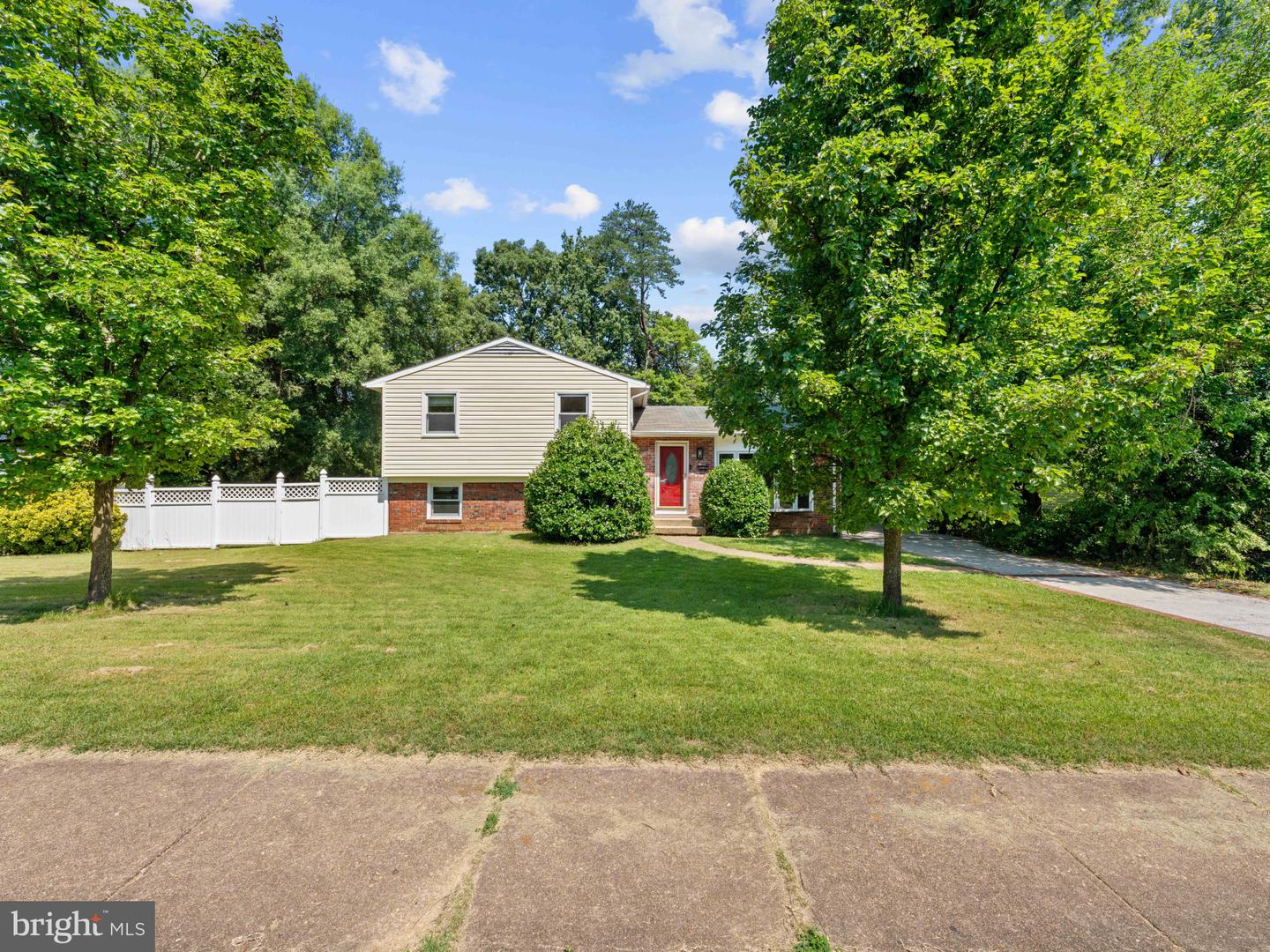 4702 EATON PL, ALEXANDRIA, Virginia 22310, 4 Bedrooms Bedrooms, ,2 BathroomsBathrooms,Residential,For sale,4702 EATON PL,VAFX2250168 MLS # VAFX2250168