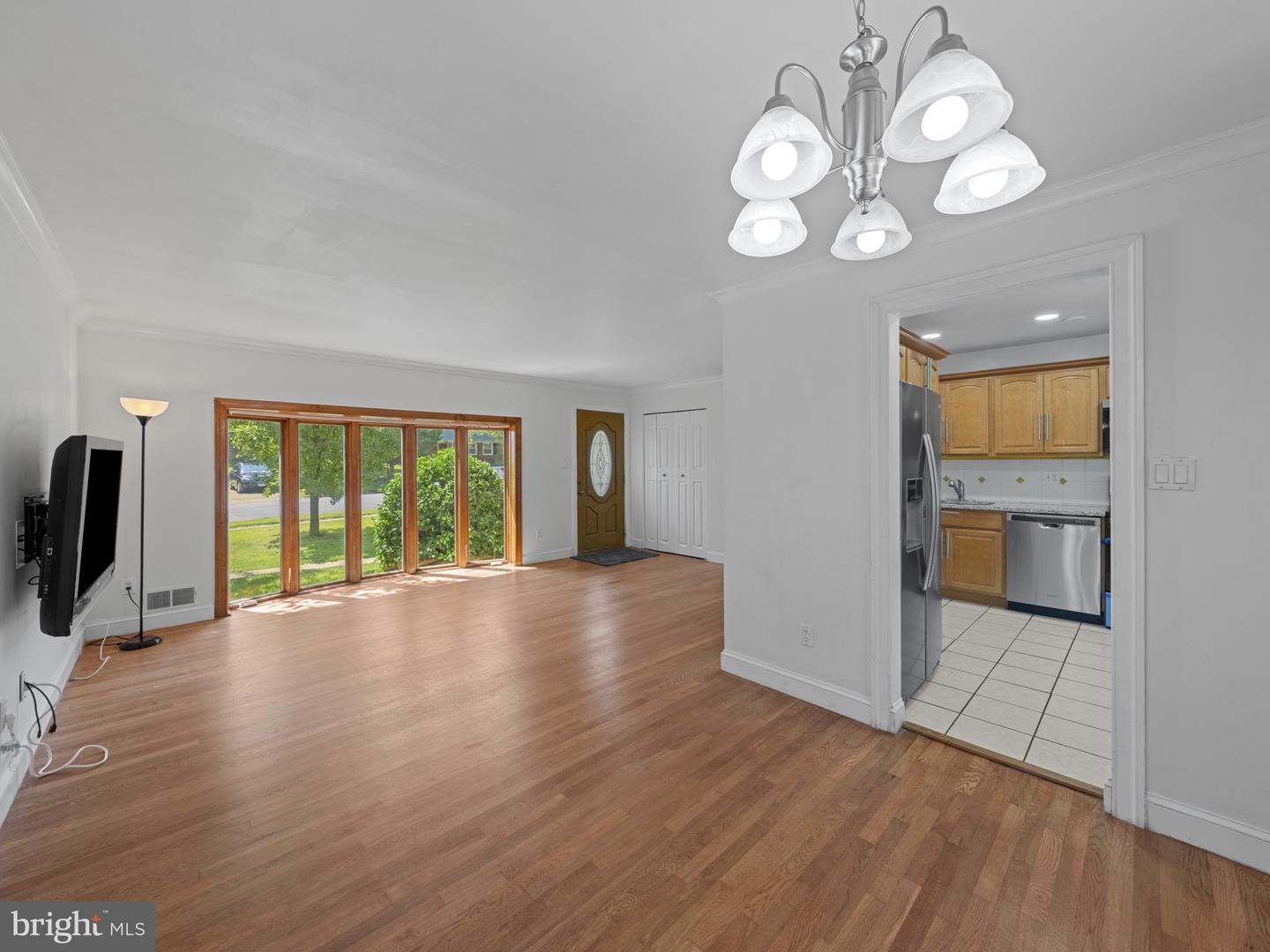 4702 EATON PL, ALEXANDRIA, Virginia 22310, 4 Bedrooms Bedrooms, ,2 BathroomsBathrooms,Residential,For sale,4702 EATON PL,VAFX2250168 MLS # VAFX2250168