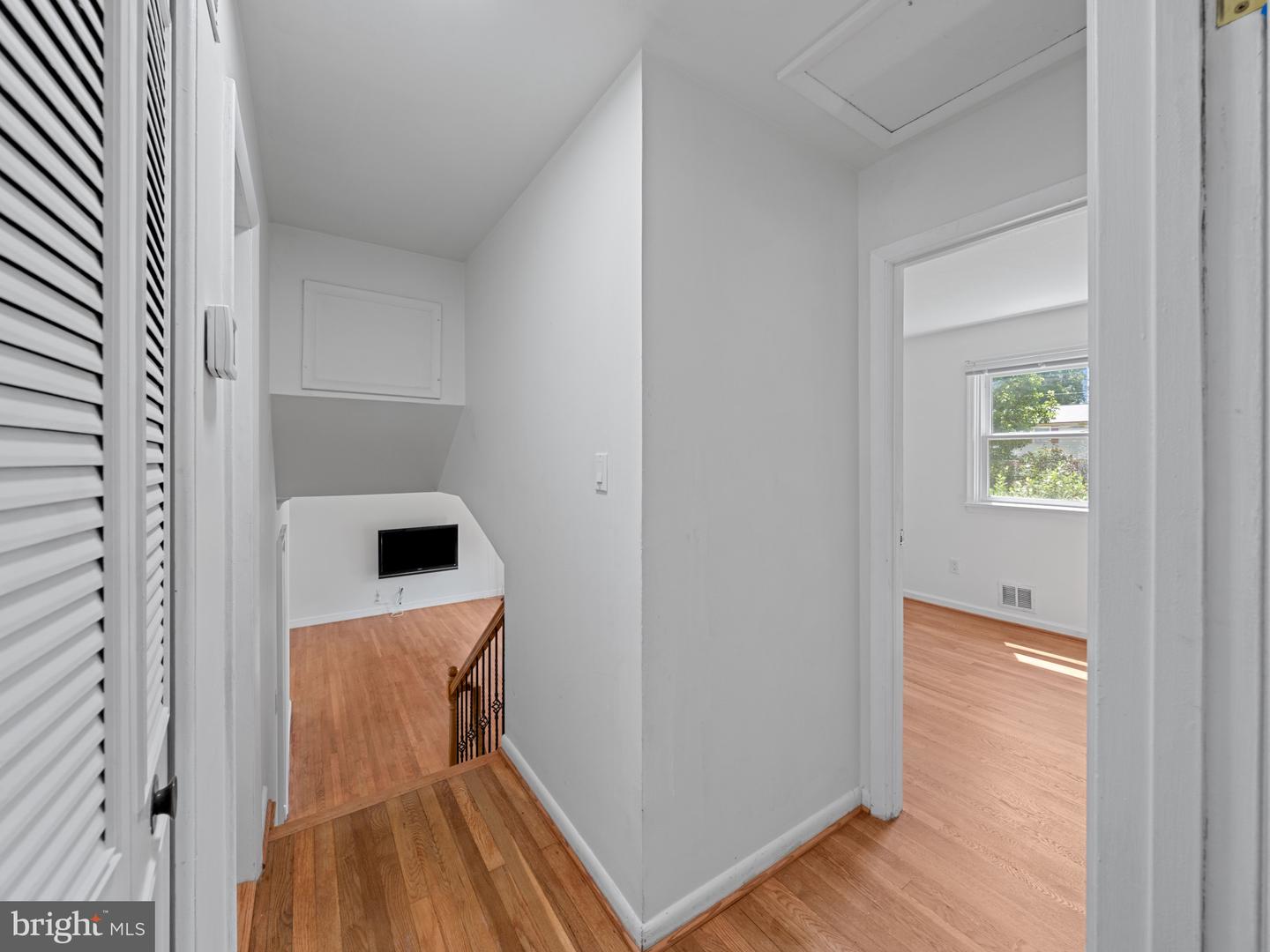 4702 EATON PL, ALEXANDRIA, Virginia 22310, 4 Bedrooms Bedrooms, ,2 BathroomsBathrooms,Residential,For sale,4702 EATON PL,VAFX2250168 MLS # VAFX2250168