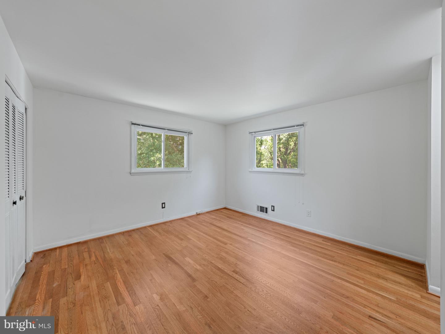 4702 EATON PL, ALEXANDRIA, Virginia 22310, 4 Bedrooms Bedrooms, ,2 BathroomsBathrooms,Residential,For sale,4702 EATON PL,VAFX2250168 MLS # VAFX2250168