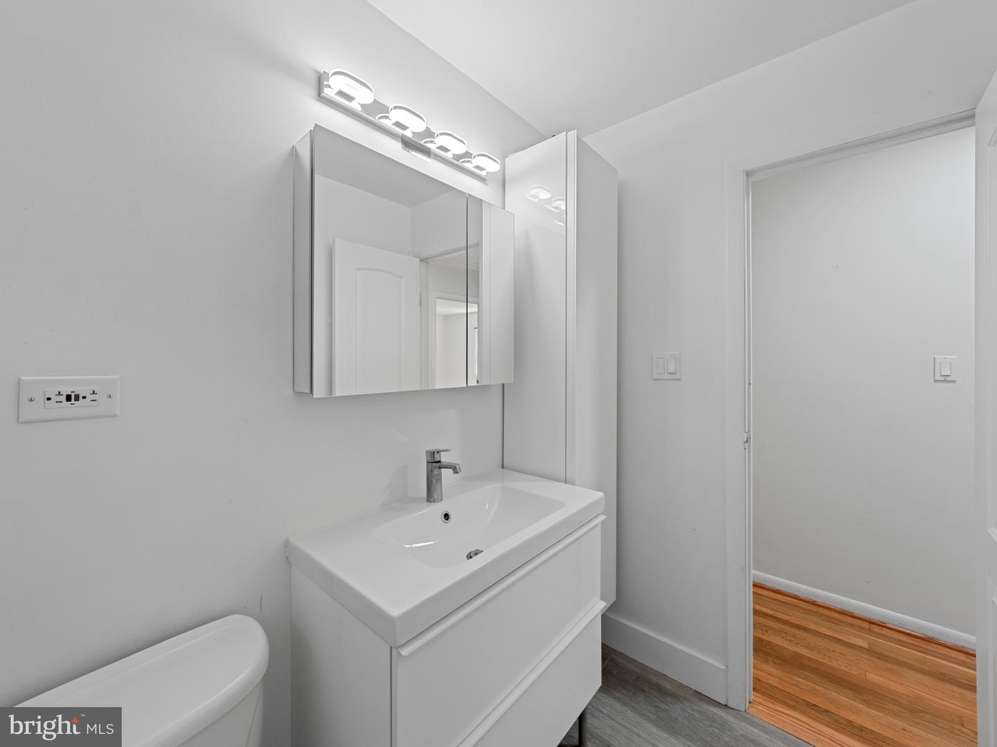 4702 EATON PL, ALEXANDRIA, Virginia 22310, 4 Bedrooms Bedrooms, ,2 BathroomsBathrooms,Residential,For sale,4702 EATON PL,VAFX2250168 MLS # VAFX2250168