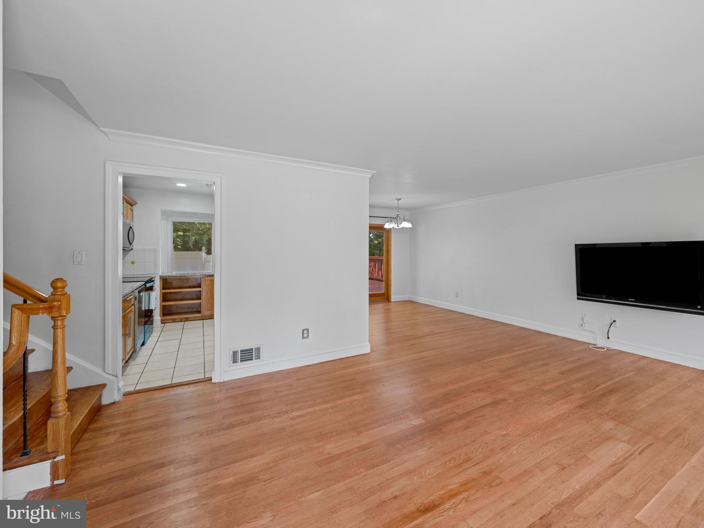 4702 EATON PL, ALEXANDRIA, Virginia 22310, 4 Bedrooms Bedrooms, ,2 BathroomsBathrooms,Residential,For sale,4702 EATON PL,VAFX2250168 MLS # VAFX2250168