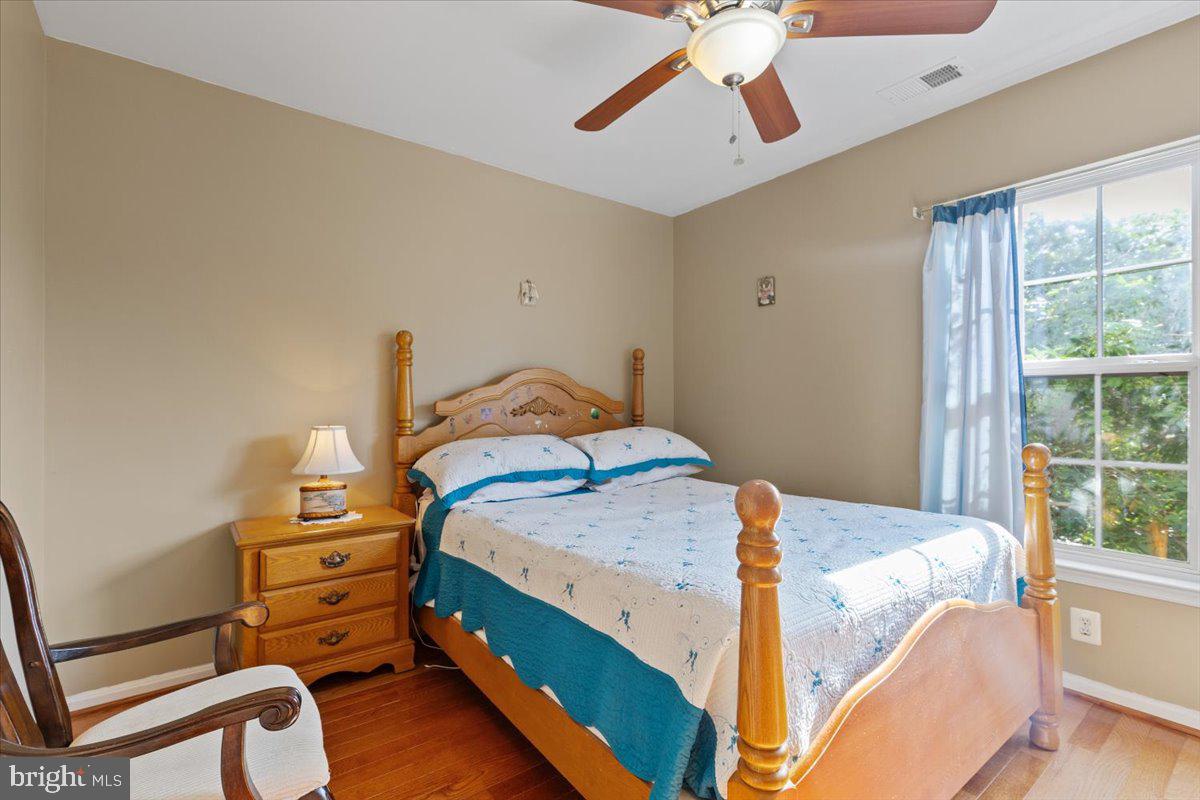 9218 GREENSHIRE DR, MANASSAS PARK, Virginia 20111, 5 Bedrooms Bedrooms, ,3 BathroomsBathrooms,Residential,For sale,9218 GREENSHIRE DR,VAMP2003134 MLS # VAMP2003134