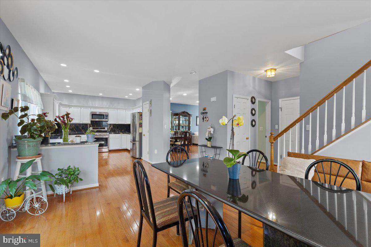 9218 GREENSHIRE DR, MANASSAS PARK, Virginia 20111, 5 Bedrooms Bedrooms, ,3 BathroomsBathrooms,Residential,For sale,9218 GREENSHIRE DR,VAMP2003134 MLS # VAMP2003134