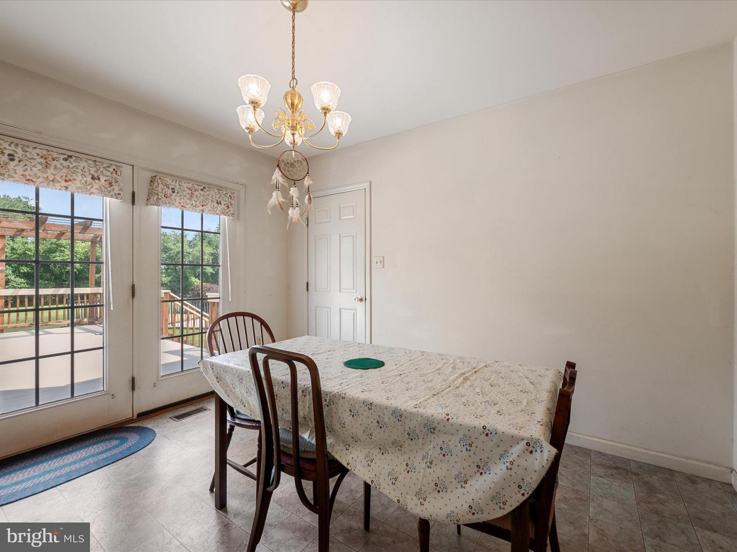 17212 SIMMONS RD, PURCELLVILLE, Virginia 20132, 4 Bedrooms Bedrooms, ,3 BathroomsBathrooms,Residential,For sale,17212 SIMMONS RD,VALO2100472 MLS # VALO2100472