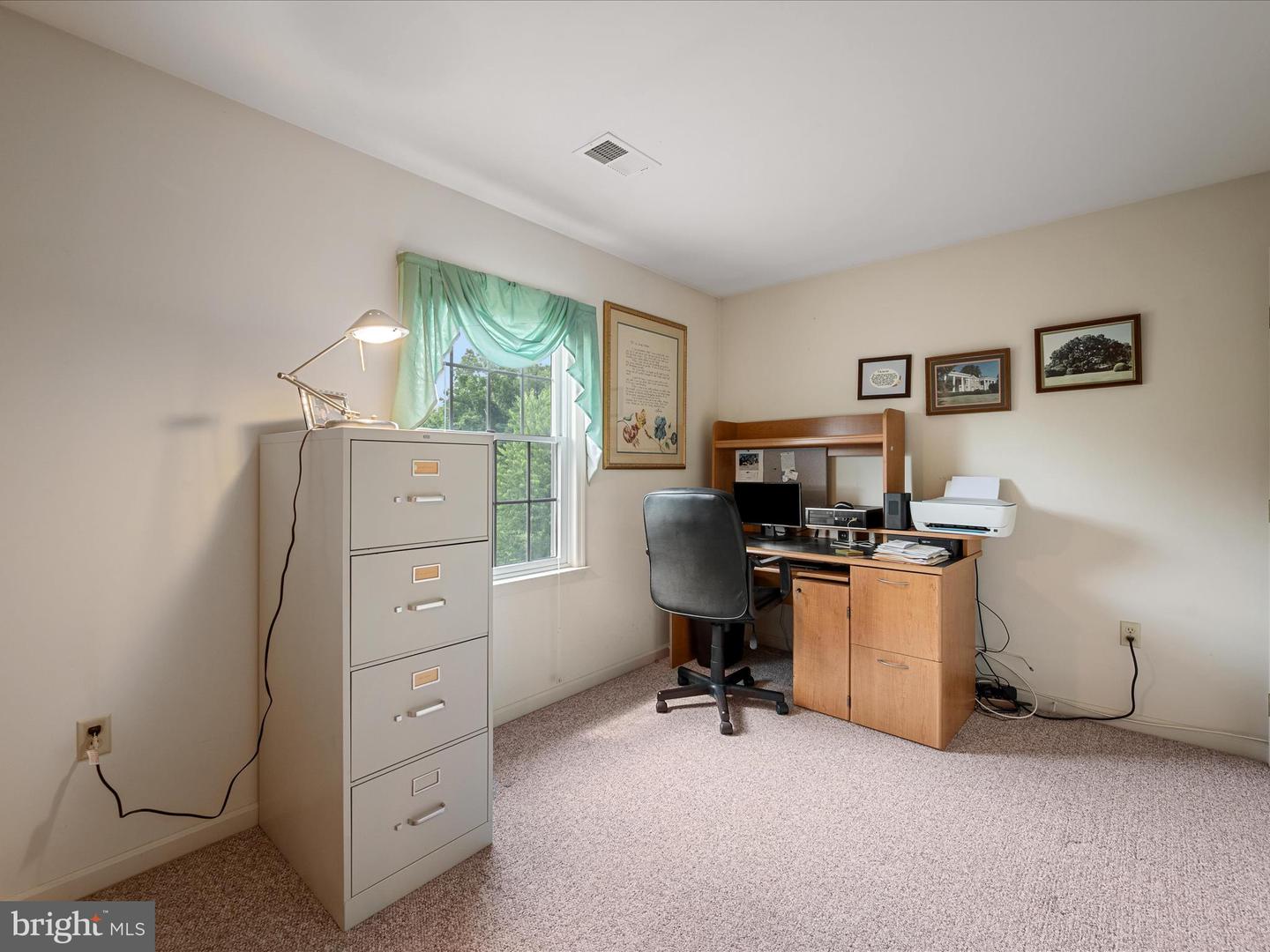 17212 SIMMONS RD, PURCELLVILLE, Virginia 20132, 4 Bedrooms Bedrooms, ,3 BathroomsBathrooms,Residential,For sale,17212 SIMMONS RD,VALO2100472 MLS # VALO2100472