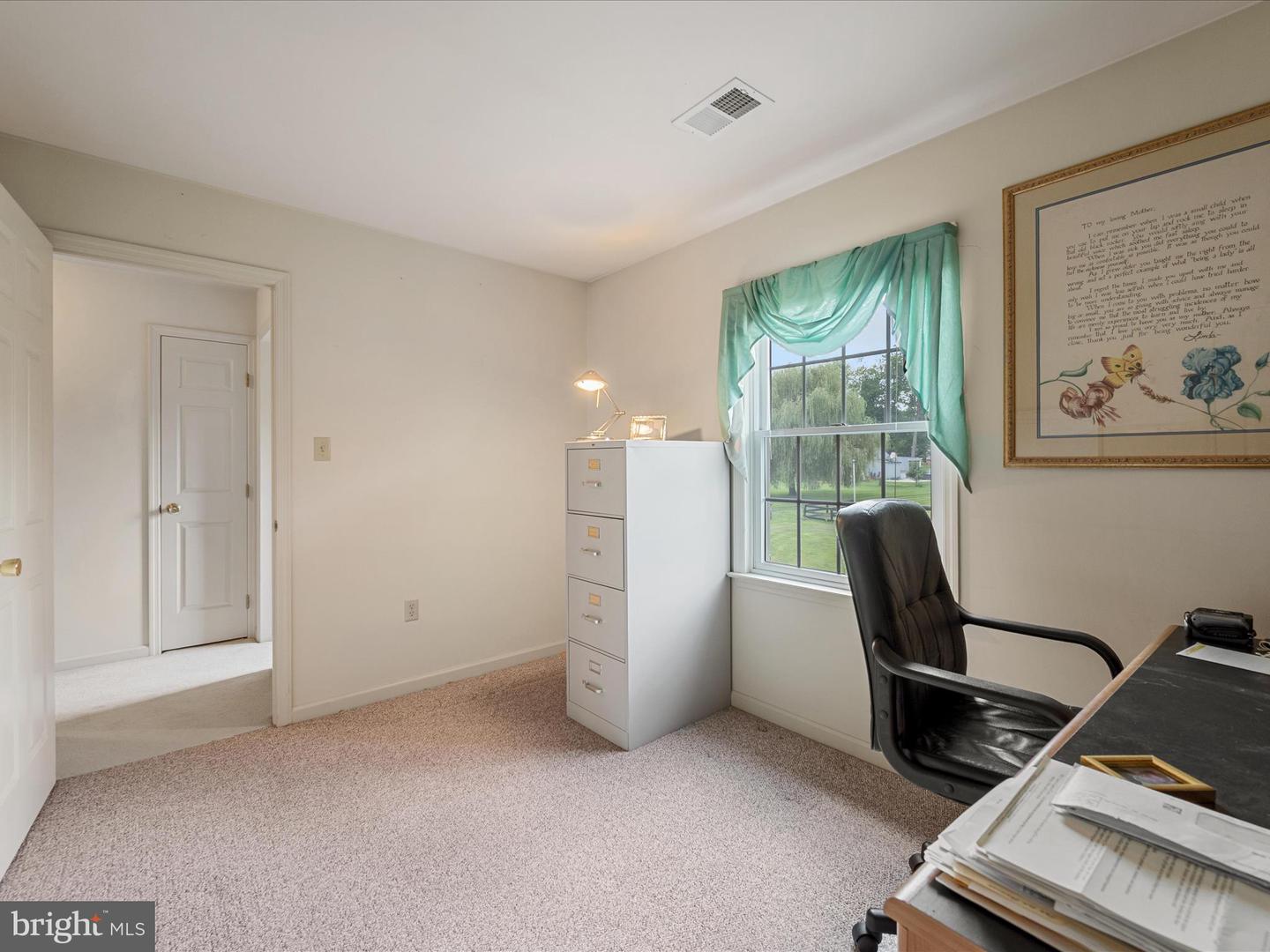 17212 SIMMONS RD, PURCELLVILLE, Virginia 20132, 4 Bedrooms Bedrooms, ,3 BathroomsBathrooms,Residential,For sale,17212 SIMMONS RD,VALO2100472 MLS # VALO2100472