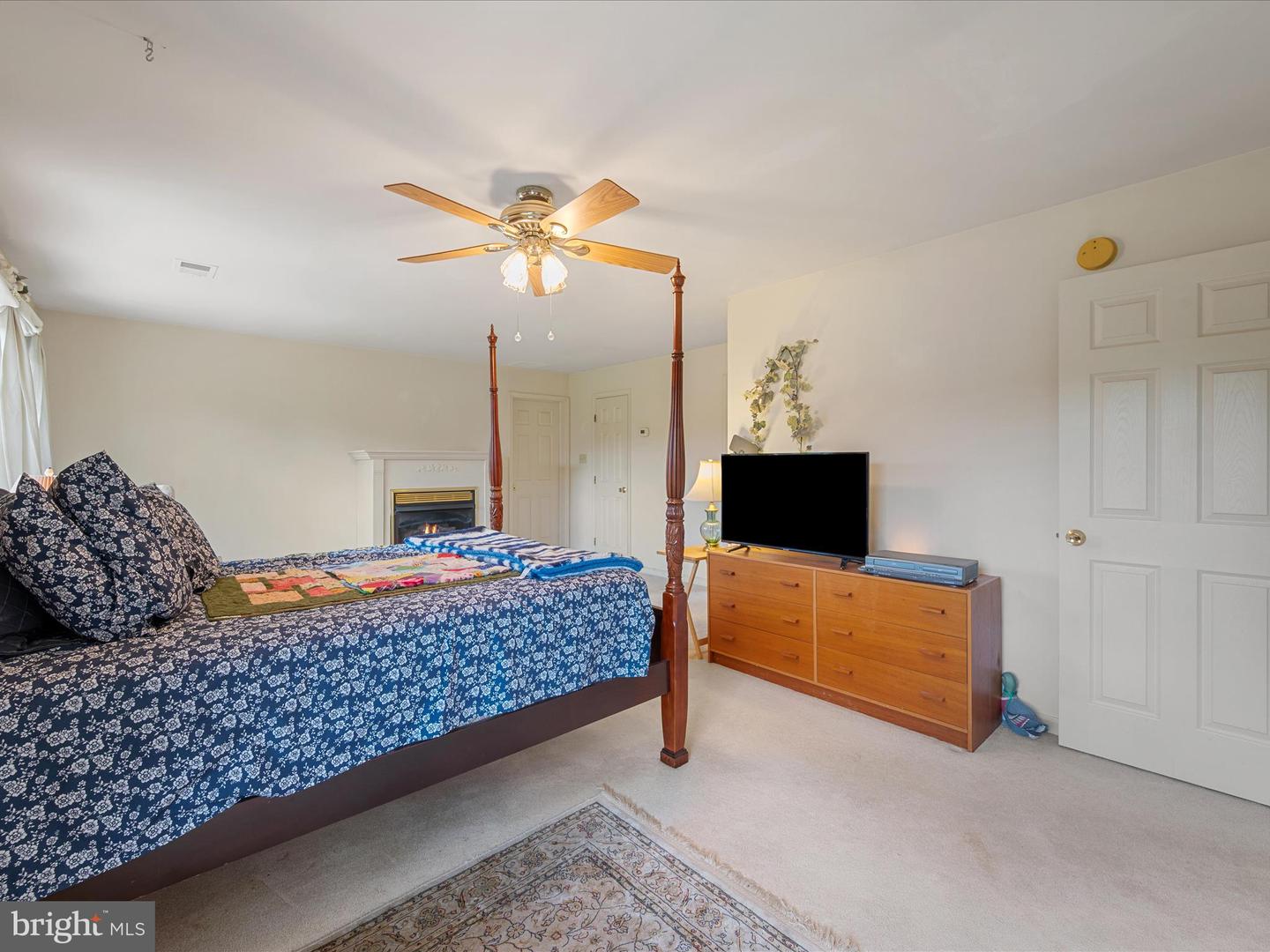 17212 SIMMONS RD, PURCELLVILLE, Virginia 20132, 4 Bedrooms Bedrooms, ,3 BathroomsBathrooms,Residential,For sale,17212 SIMMONS RD,VALO2100472 MLS # VALO2100472