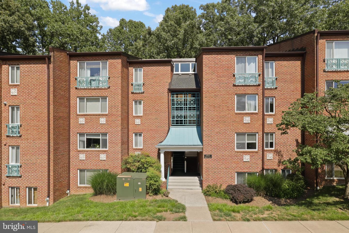 11800 BRETON CT #32C, RESTON, Virginia 20191, 2 Bedrooms Bedrooms, ,1 BathroomBathrooms,Residential,For sale,11800 BRETON CT #32C,VAFX2250608 MLS # VAFX2250608