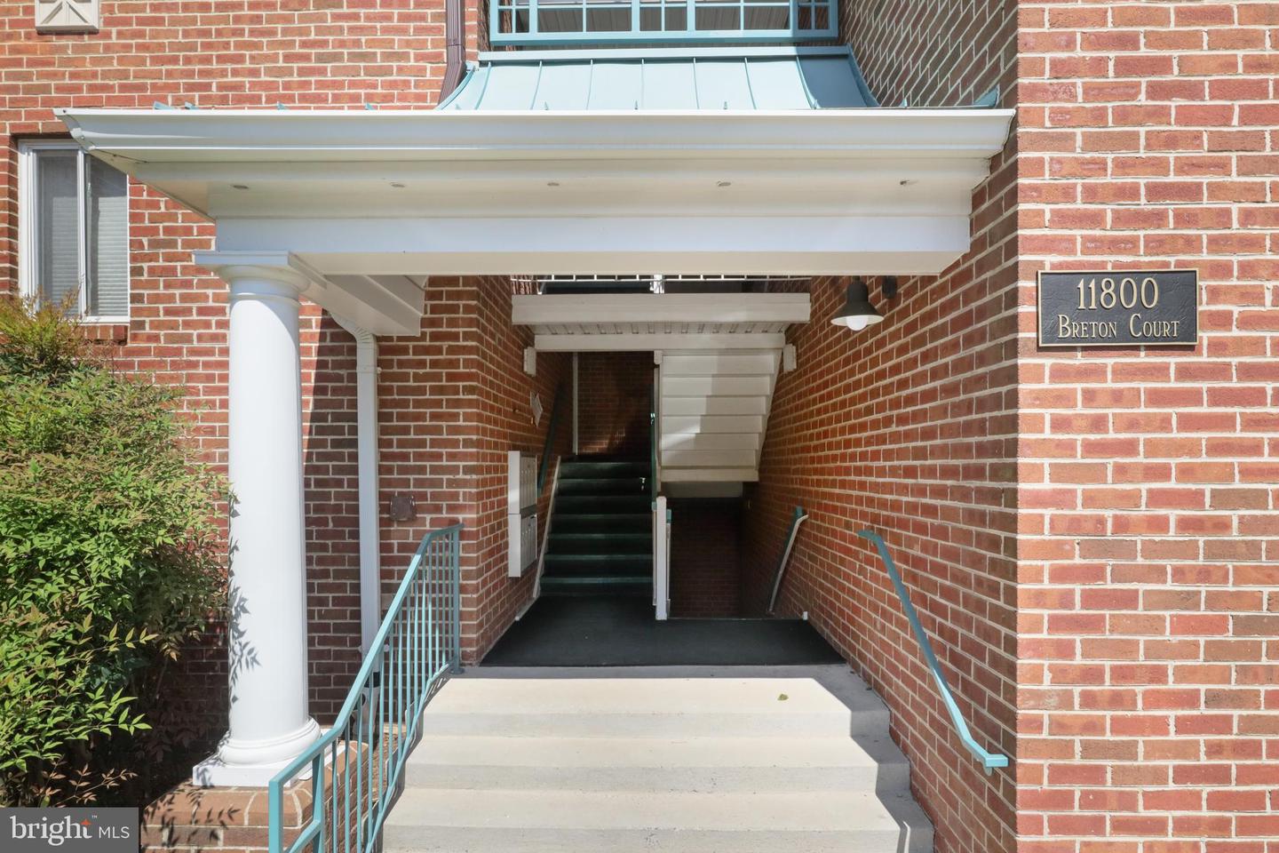 11800 BRETON CT #32C, RESTON, Virginia 20191, 2 Bedrooms Bedrooms, ,1 BathroomBathrooms,Residential,For sale,11800 BRETON CT #32C,VAFX2250608 MLS # VAFX2250608
