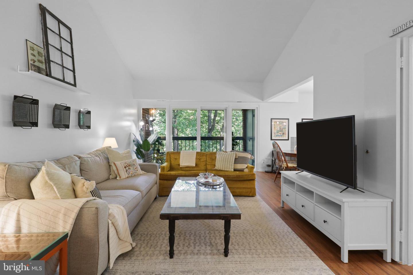 11800 BRETON CT #32C, RESTON, Virginia 20191, 2 Bedrooms Bedrooms, ,1 BathroomBathrooms,Residential,For sale,11800 BRETON CT #32C,VAFX2250608 MLS # VAFX2250608