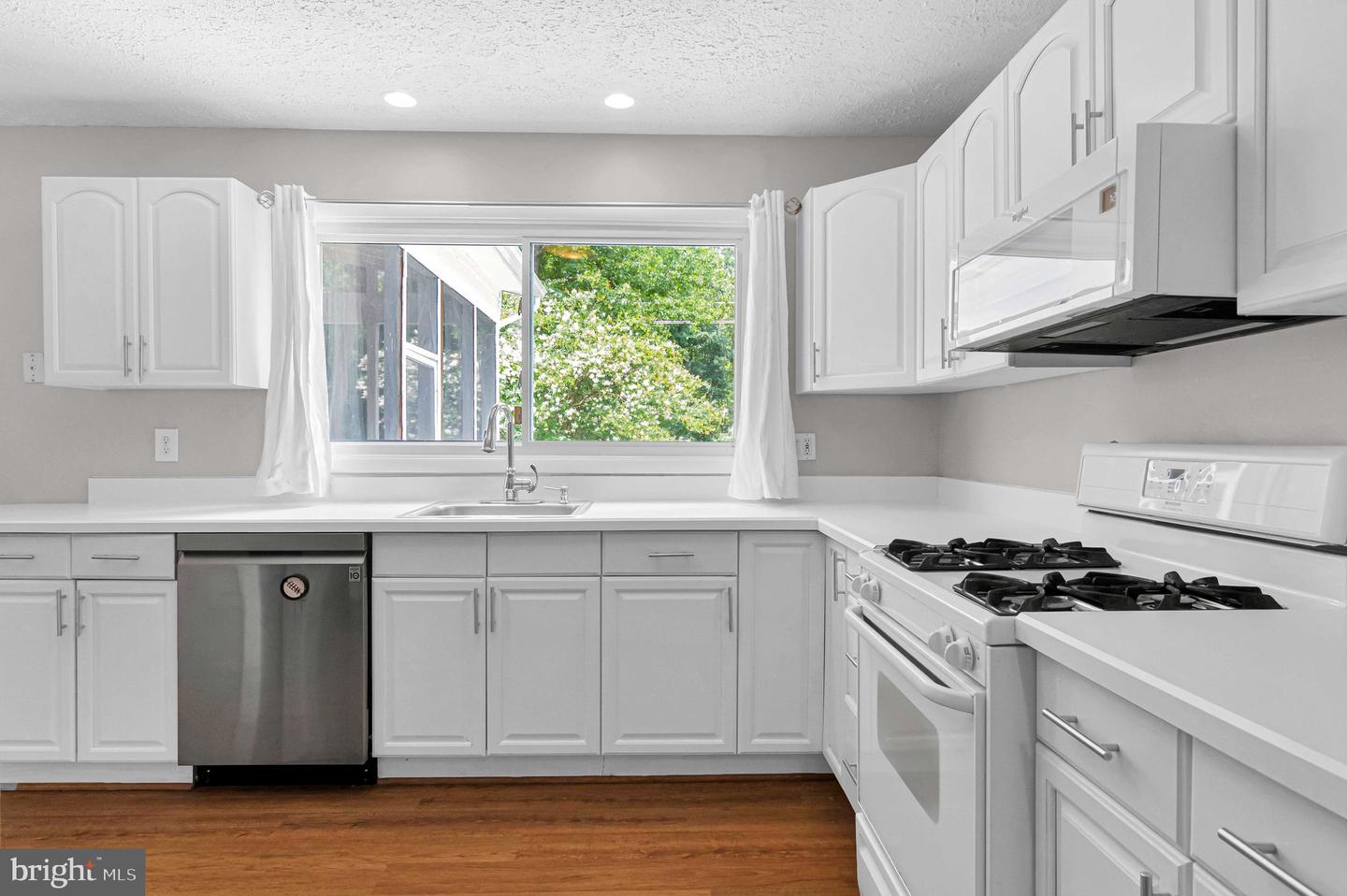 4212 ALCOTT ST, ALEXANDRIA, Virginia 22309, 3 Bedrooms Bedrooms, ,2 BathroomsBathrooms,Residential,For sale,4212 ALCOTT ST,VAFX2250648 MLS # VAFX2250648