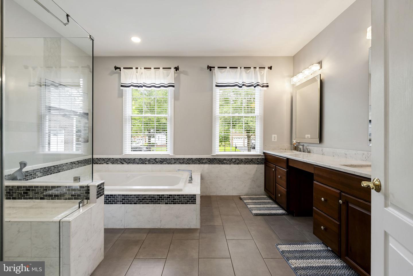 5779 SOLHEIM CUP DR, HAYMARKET, Virginia 20169, 4 Bedrooms Bedrooms, ,4 BathroomsBathrooms,Residential,For sale,5779 SOLHEIM CUP DR,VAPW2098126 MLS # VAPW2098126