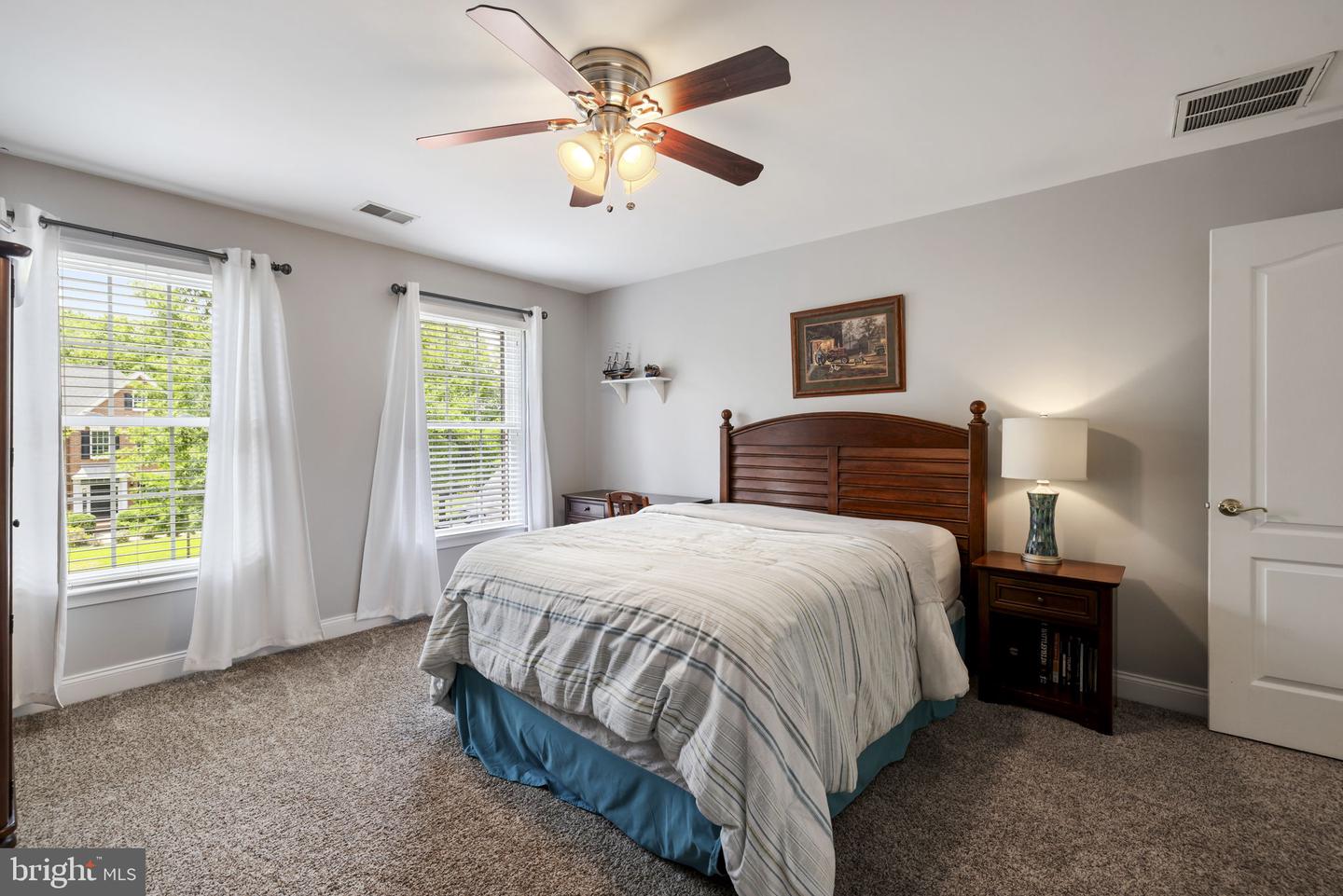 5779 SOLHEIM CUP DR, HAYMARKET, Virginia 20169, 4 Bedrooms Bedrooms, ,4 BathroomsBathrooms,Residential,For sale,5779 SOLHEIM CUP DR,VAPW2098126 MLS # VAPW2098126