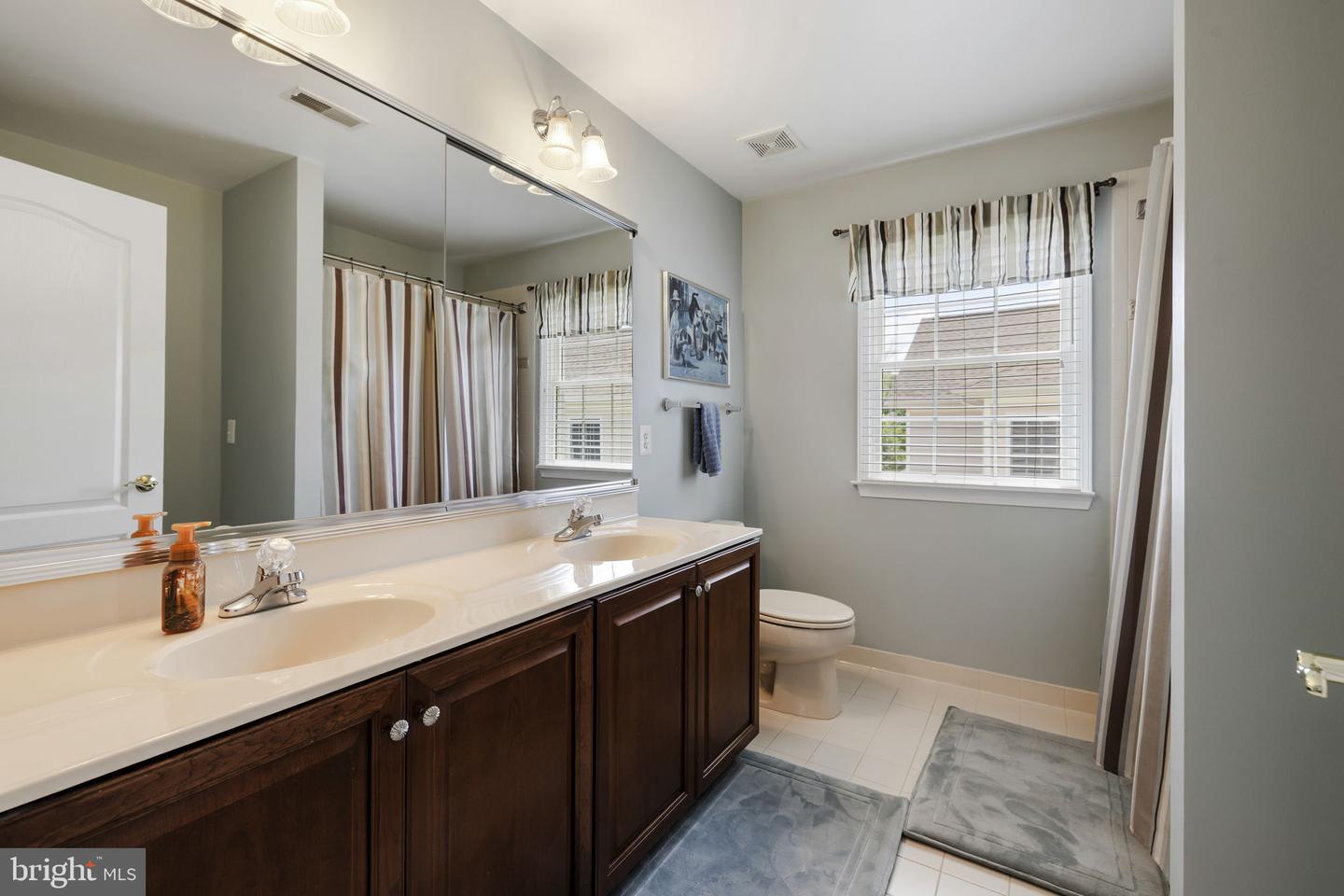 5779 SOLHEIM CUP DR, HAYMARKET, Virginia 20169, 4 Bedrooms Bedrooms, ,4 BathroomsBathrooms,Residential,For sale,5779 SOLHEIM CUP DR,VAPW2098126 MLS # VAPW2098126