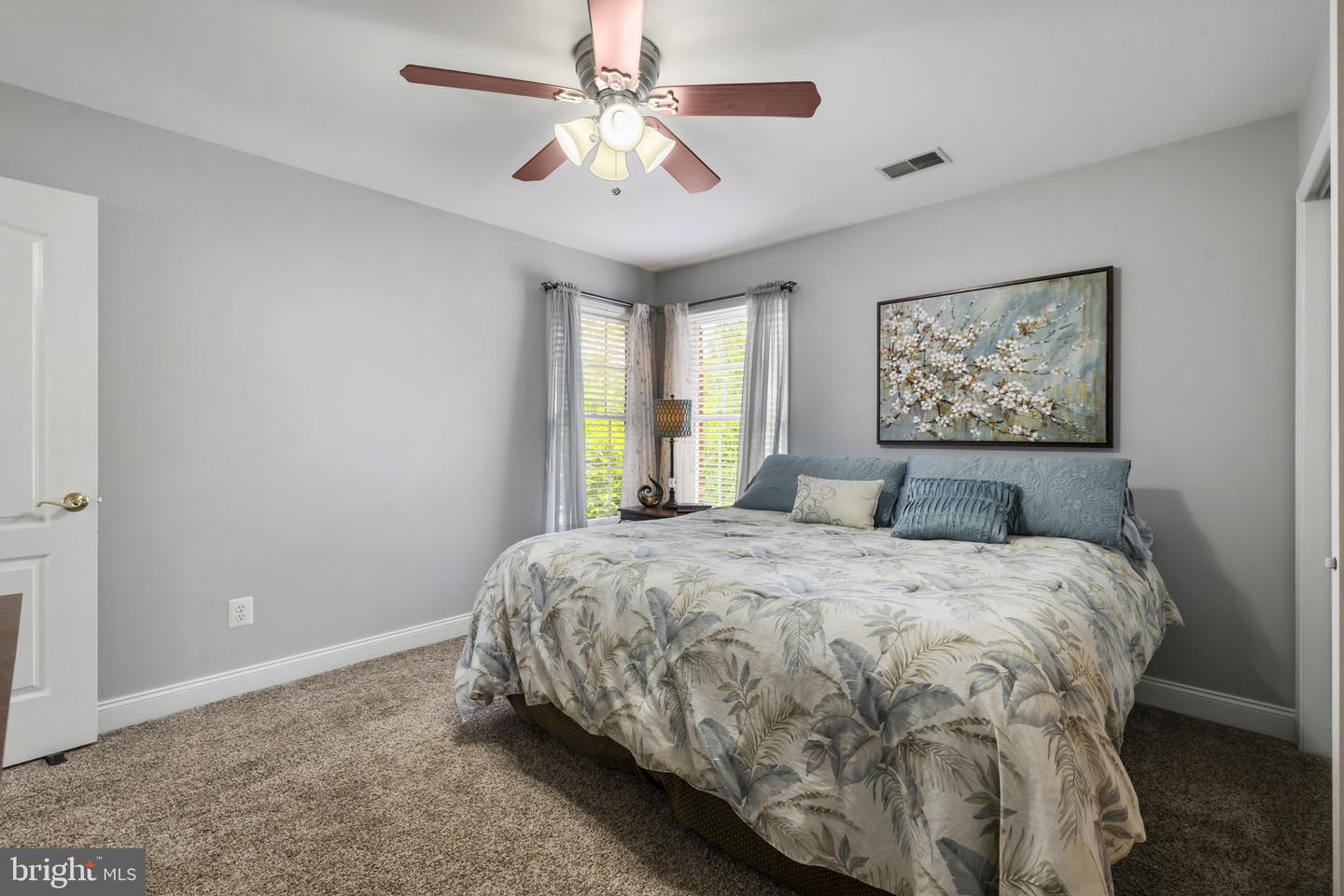 5779 SOLHEIM CUP DR, HAYMARKET, Virginia 20169, 4 Bedrooms Bedrooms, ,4 BathroomsBathrooms,Residential,For sale,5779 SOLHEIM CUP DR,VAPW2098126 MLS # VAPW2098126