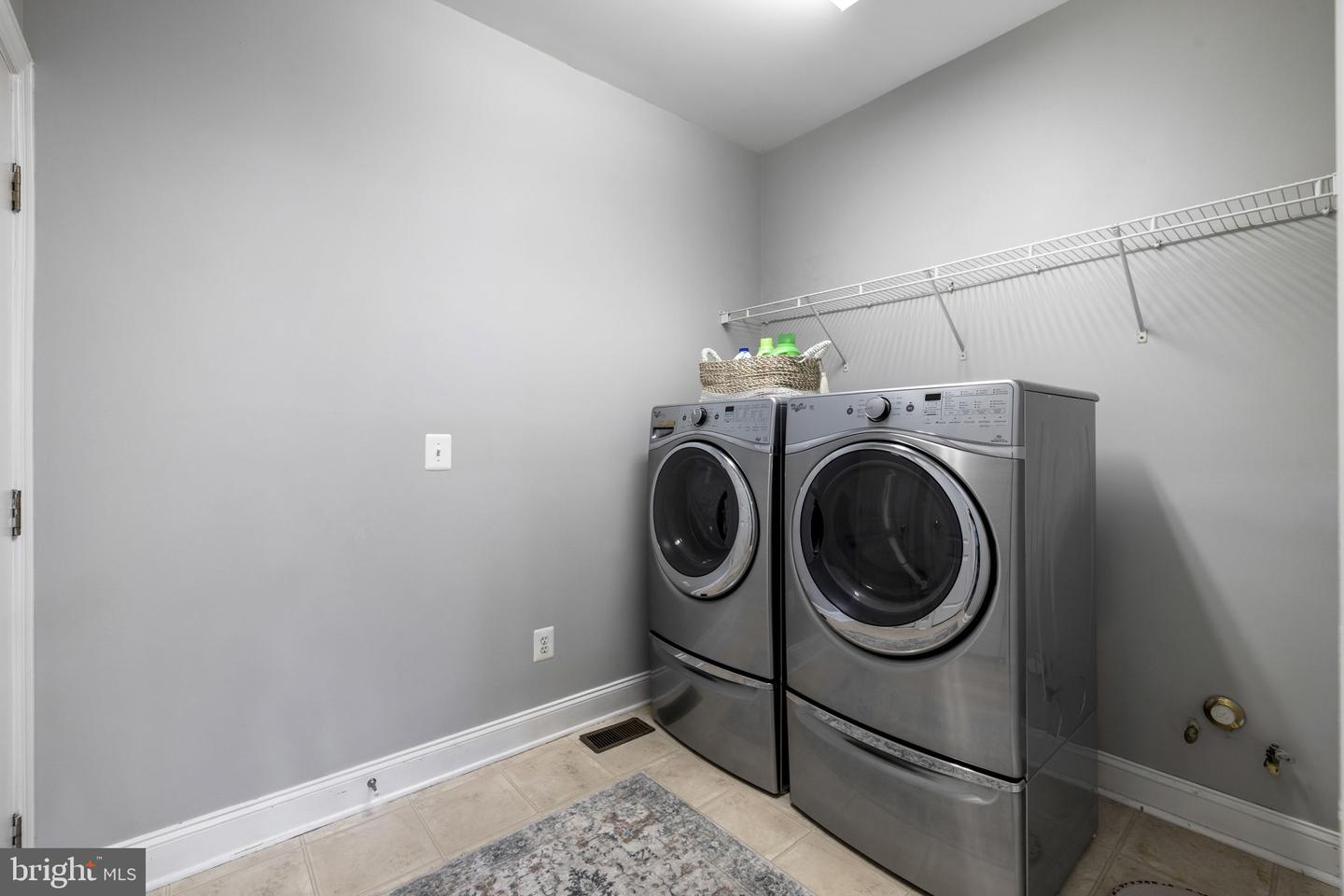 5779 SOLHEIM CUP DR, HAYMARKET, Virginia 20169, 4 Bedrooms Bedrooms, ,4 BathroomsBathrooms,Residential,For sale,5779 SOLHEIM CUP DR,VAPW2098126 MLS # VAPW2098126
