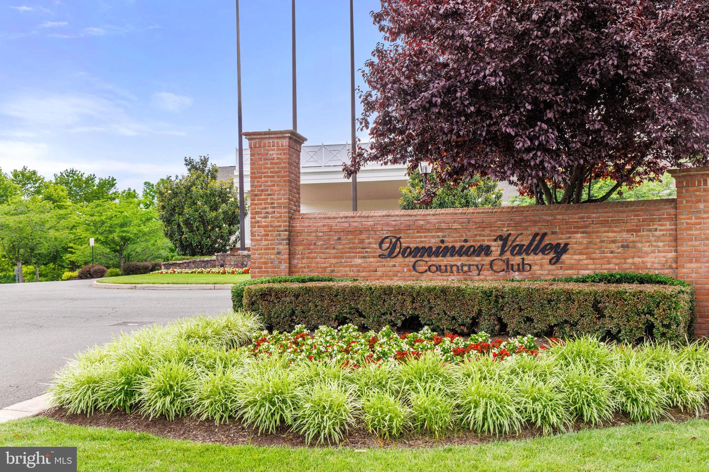 5779 SOLHEIM CUP DR, HAYMARKET, Virginia 20169, 4 Bedrooms Bedrooms, ,4 BathroomsBathrooms,Residential,For sale,5779 SOLHEIM CUP DR,VAPW2098126 MLS # VAPW2098126