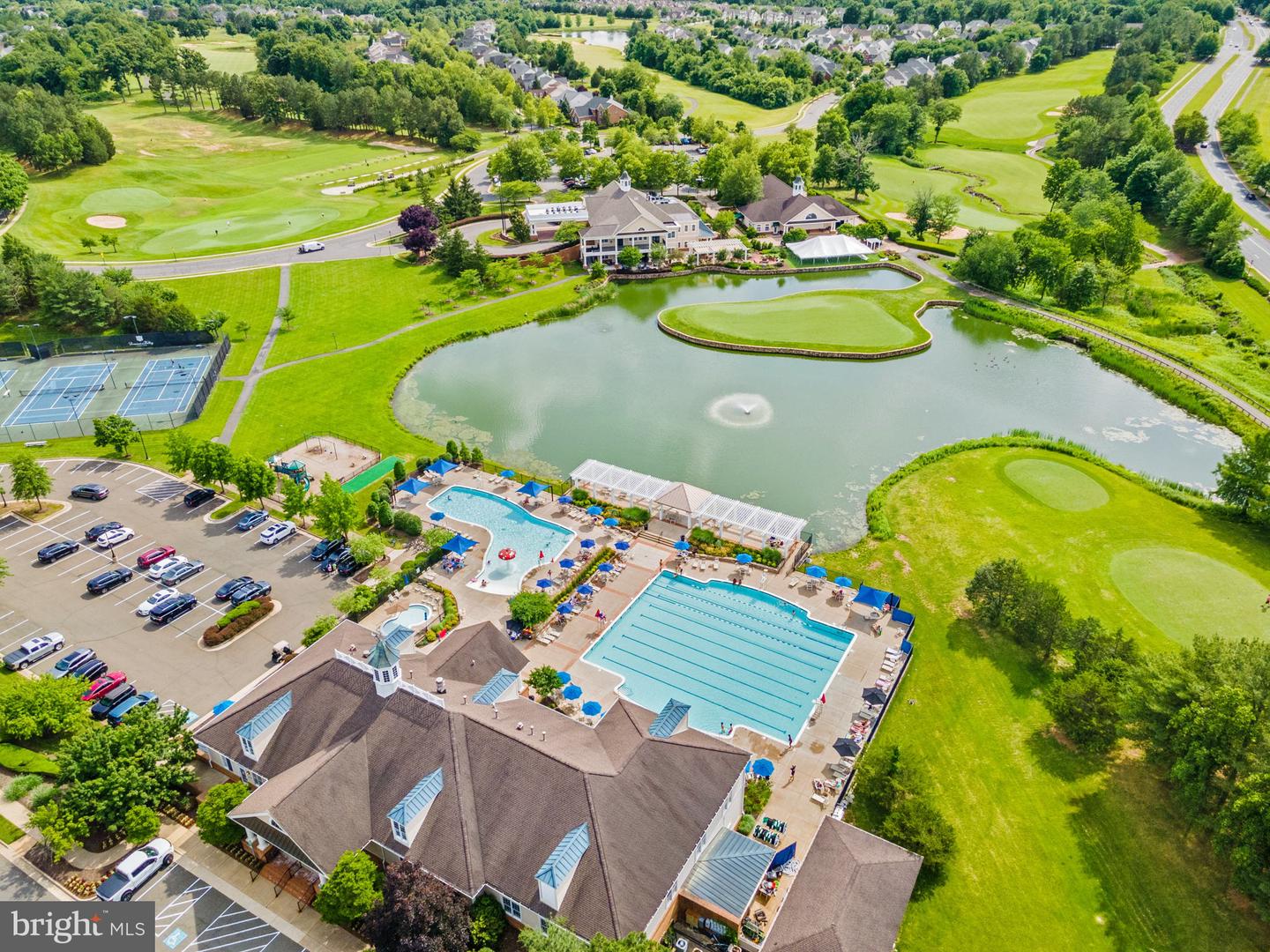 5779 SOLHEIM CUP DR, HAYMARKET, Virginia 20169, 4 Bedrooms Bedrooms, ,4 BathroomsBathrooms,Residential,For sale,5779 SOLHEIM CUP DR,VAPW2098126 MLS # VAPW2098126
