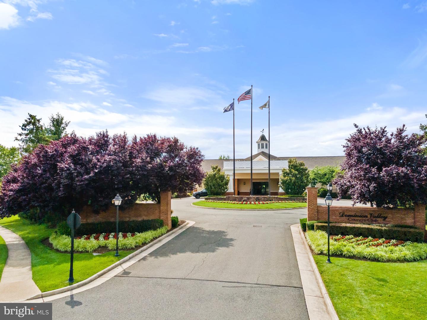 5779 SOLHEIM CUP DR, HAYMARKET, Virginia 20169, 4 Bedrooms Bedrooms, ,4 BathroomsBathrooms,Residential,For sale,5779 SOLHEIM CUP DR,VAPW2098126 MLS # VAPW2098126