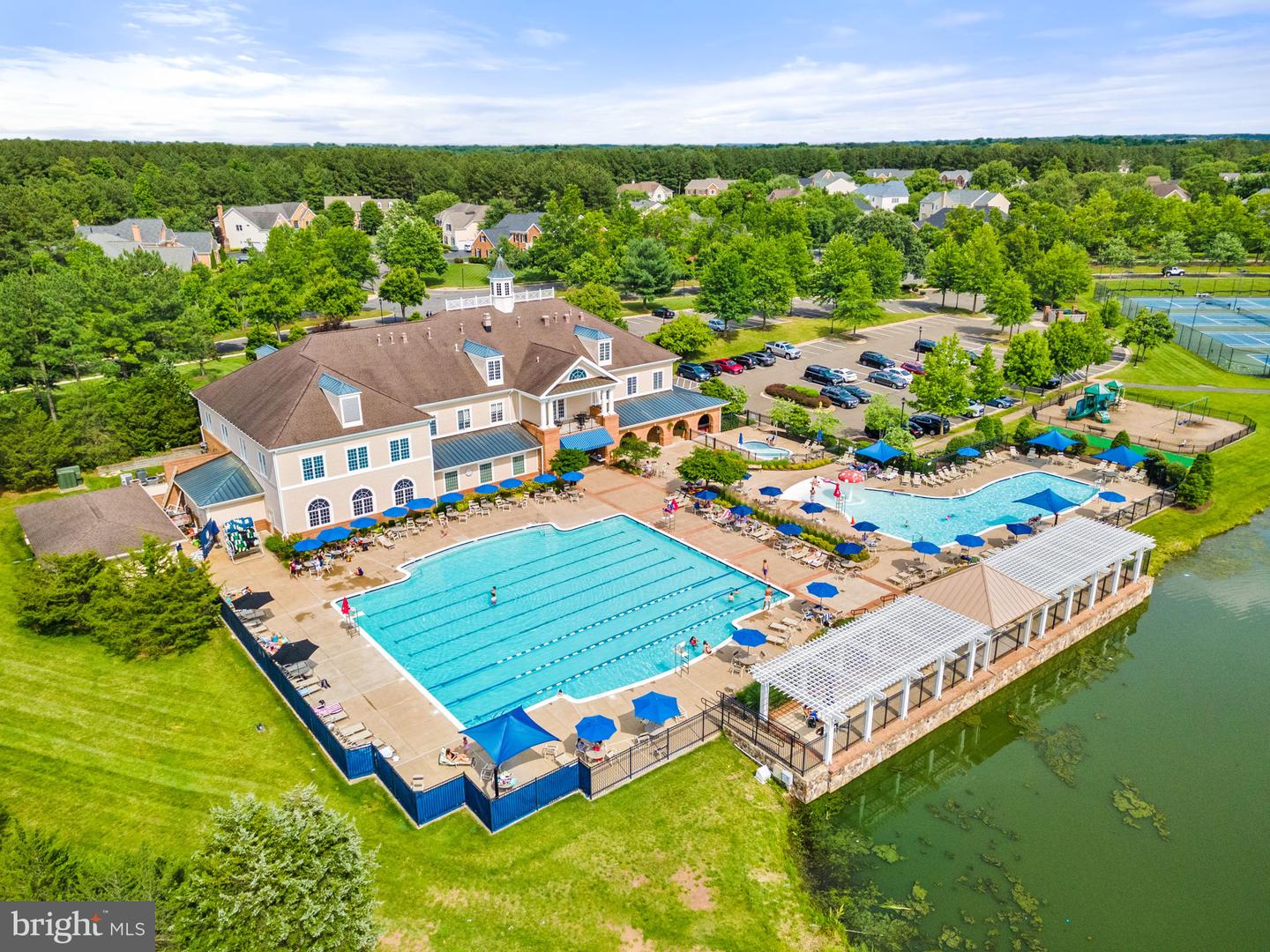 5779 SOLHEIM CUP DR, HAYMARKET, Virginia 20169, 4 Bedrooms Bedrooms, ,4 BathroomsBathrooms,Residential,For sale,5779 SOLHEIM CUP DR,VAPW2098126 MLS # VAPW2098126