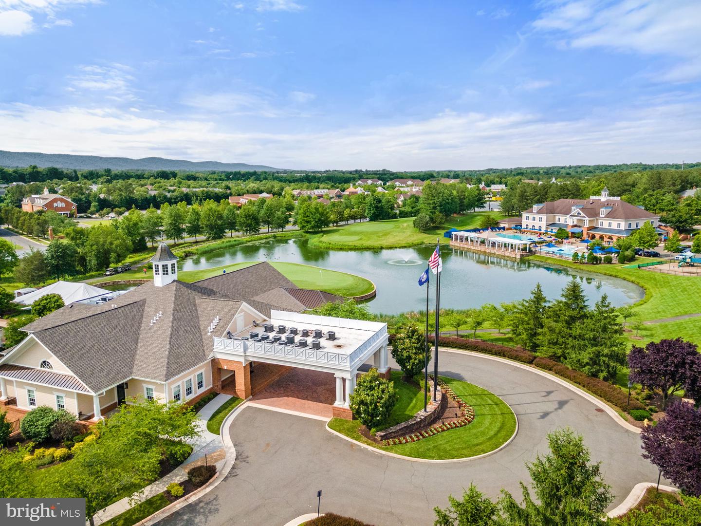 5779 SOLHEIM CUP DR, HAYMARKET, Virginia 20169, 4 Bedrooms Bedrooms, ,4 BathroomsBathrooms,Residential,For sale,5779 SOLHEIM CUP DR,VAPW2098126 MLS # VAPW2098126