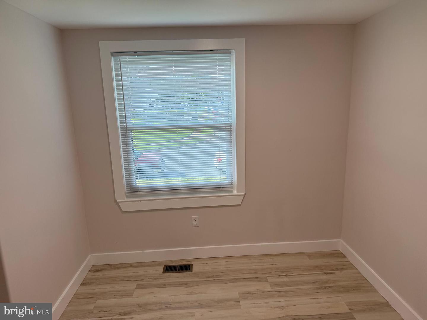 7908 STEADMAN ST, ALEXANDRIA, Virginia 22309, 4 Bedrooms Bedrooms, ,3 BathroomsBathrooms,Residential,For sale,7908 STEADMAN ST,VAFX2252602 MLS # VAFX2252602