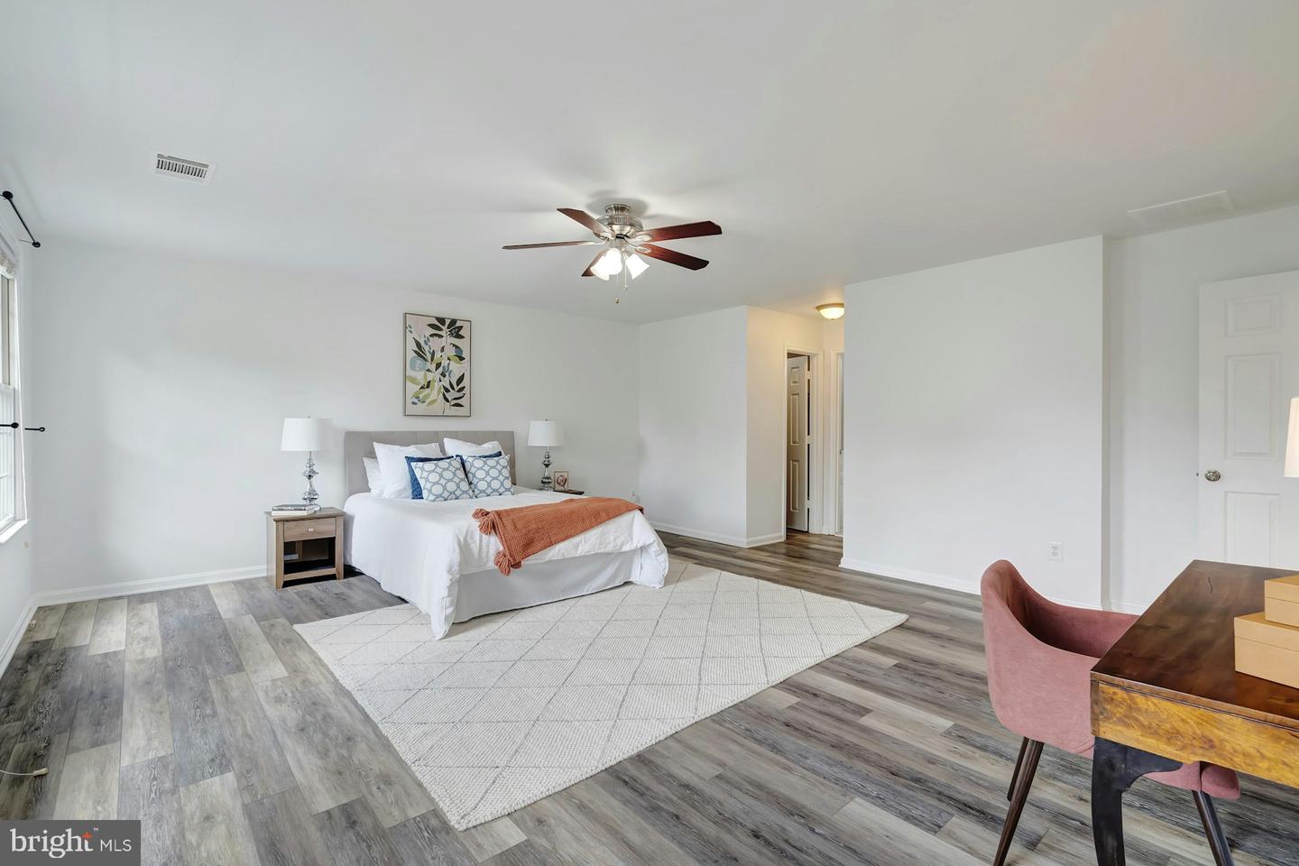 1518 SUMMERSET PL, HERNDON, Virginia 20170, 4 Bedrooms Bedrooms, ,3 BathroomsBathrooms,Residential,For sale,1518 SUMMERSET PL,VAFX2252780 MLS # VAFX2252780