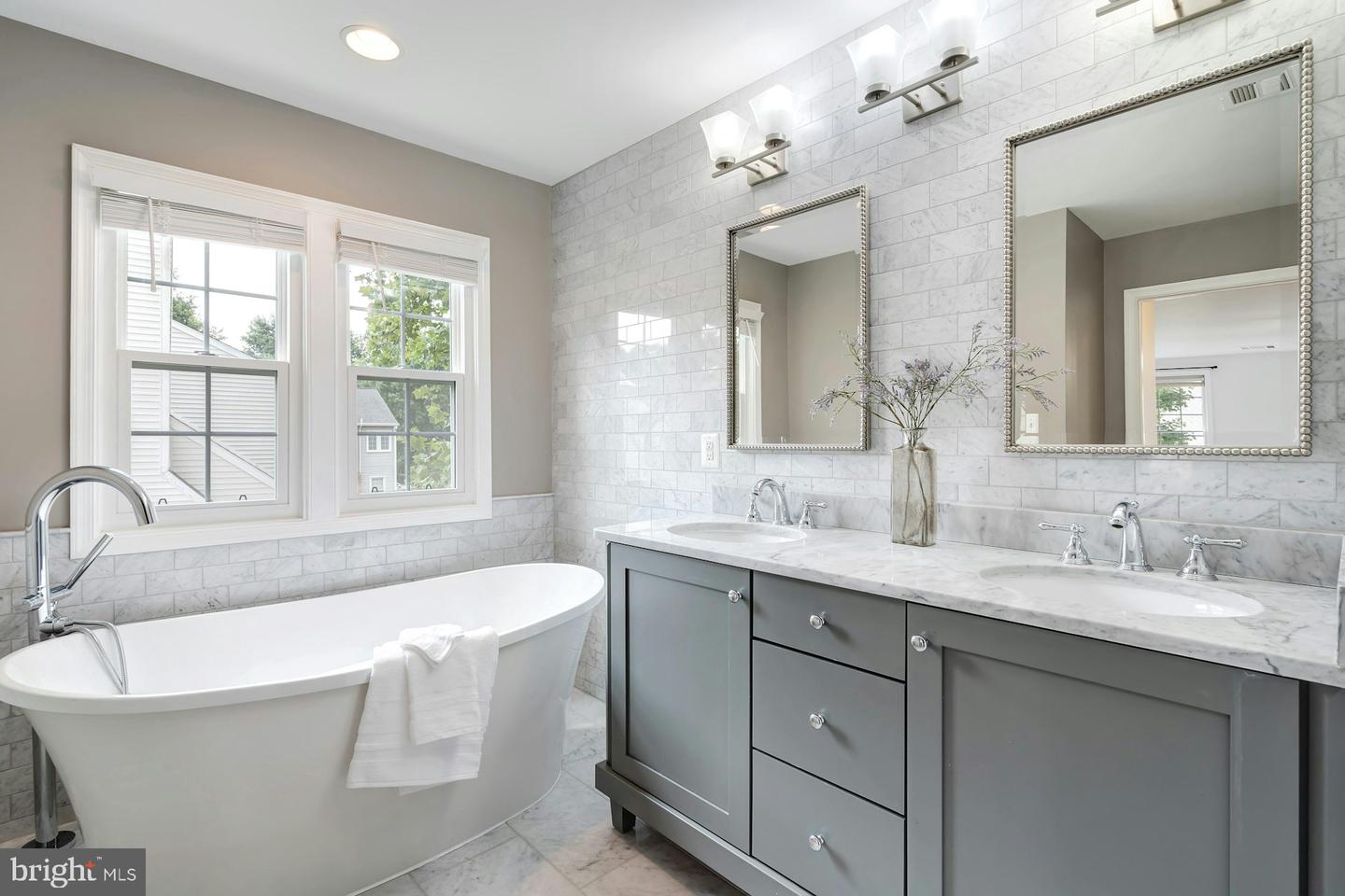 1518 SUMMERSET PL, HERNDON, Virginia 20170, 4 Bedrooms Bedrooms, ,3 BathroomsBathrooms,Residential,For sale,1518 SUMMERSET PL,VAFX2252780 MLS # VAFX2252780
