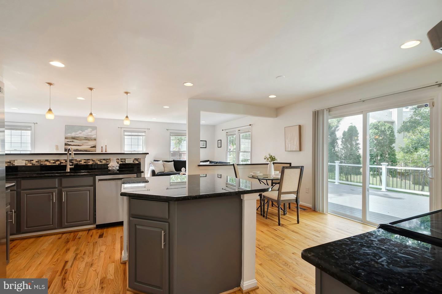 1518 SUMMERSET PL, HERNDON, Virginia 20170, 4 Bedrooms Bedrooms, ,3 BathroomsBathrooms,Residential,For sale,1518 SUMMERSET PL,VAFX2252780 MLS # VAFX2252780