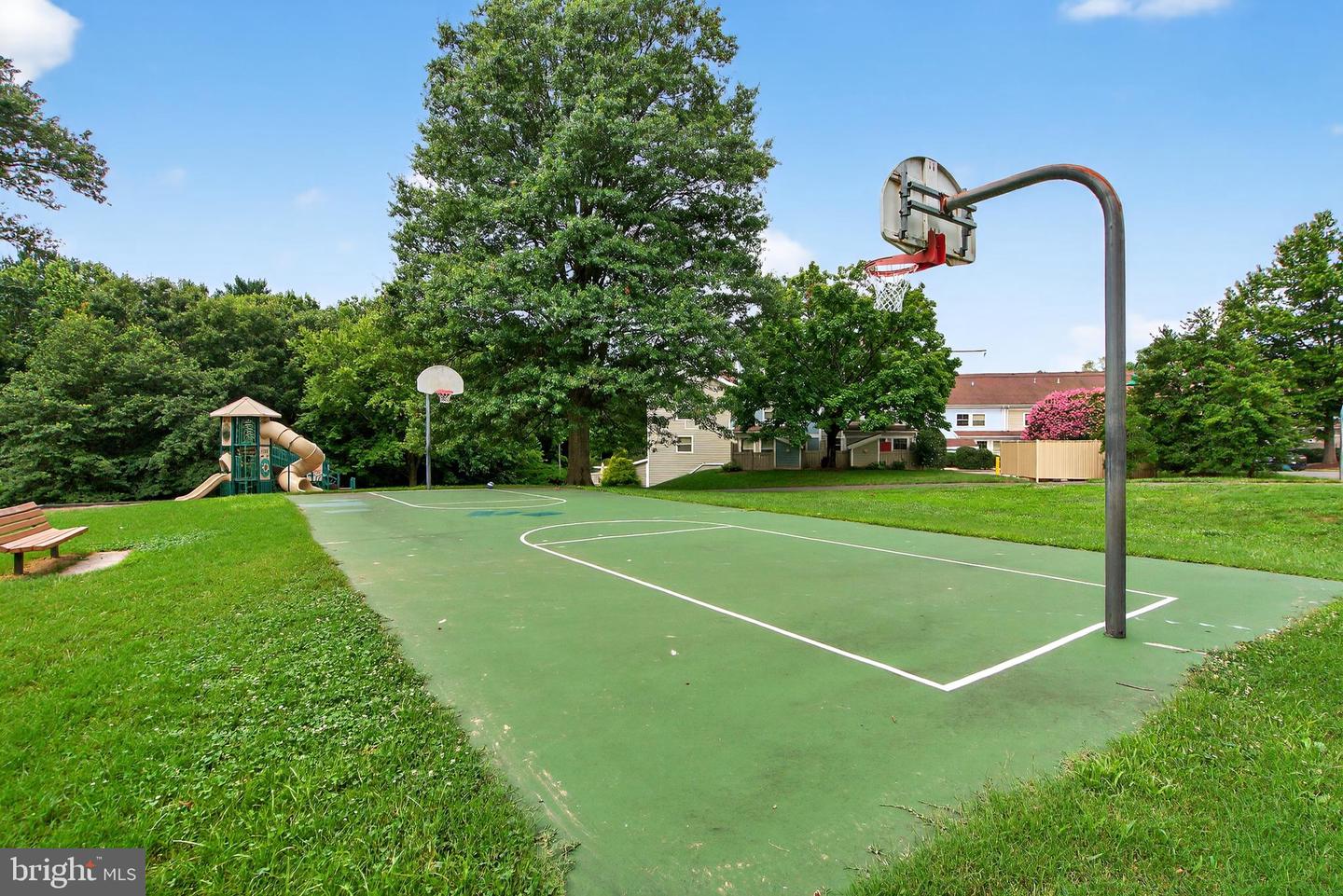11559 LINKS DR, RESTON, Virginia 20190, 4 Bedrooms Bedrooms, ,2 BathroomsBathrooms,Residential,For sale,11559 LINKS DR,VAFX2252956 MLS # VAFX2252956