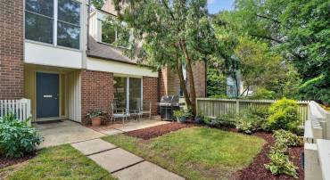 11559 LINKS DR, RESTON, Virginia 20190, 4 Bedrooms Bedrooms, ,2 BathroomsBathrooms,Residential,For sale,11559 LINKS DR,VAFX2252956 MLS # VAFX2252956