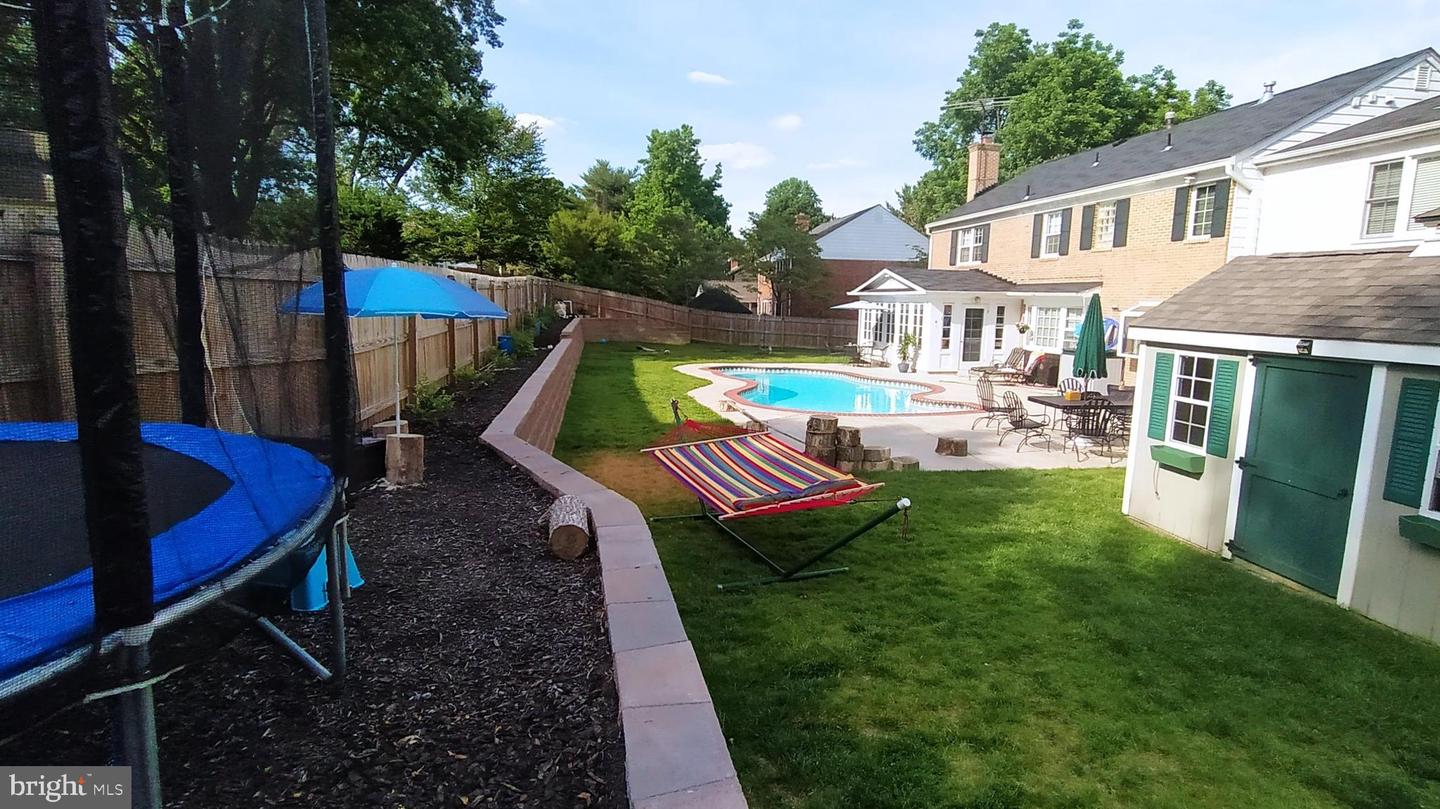 1006 KIMBERWICKE RD, MCLEAN, Virginia 22102, 5 Bedrooms Bedrooms, ,4 BathroomsBathrooms,Residential,For sale,1006 KIMBERWICKE RD,VAFX2253026 MLS # VAFX2253026