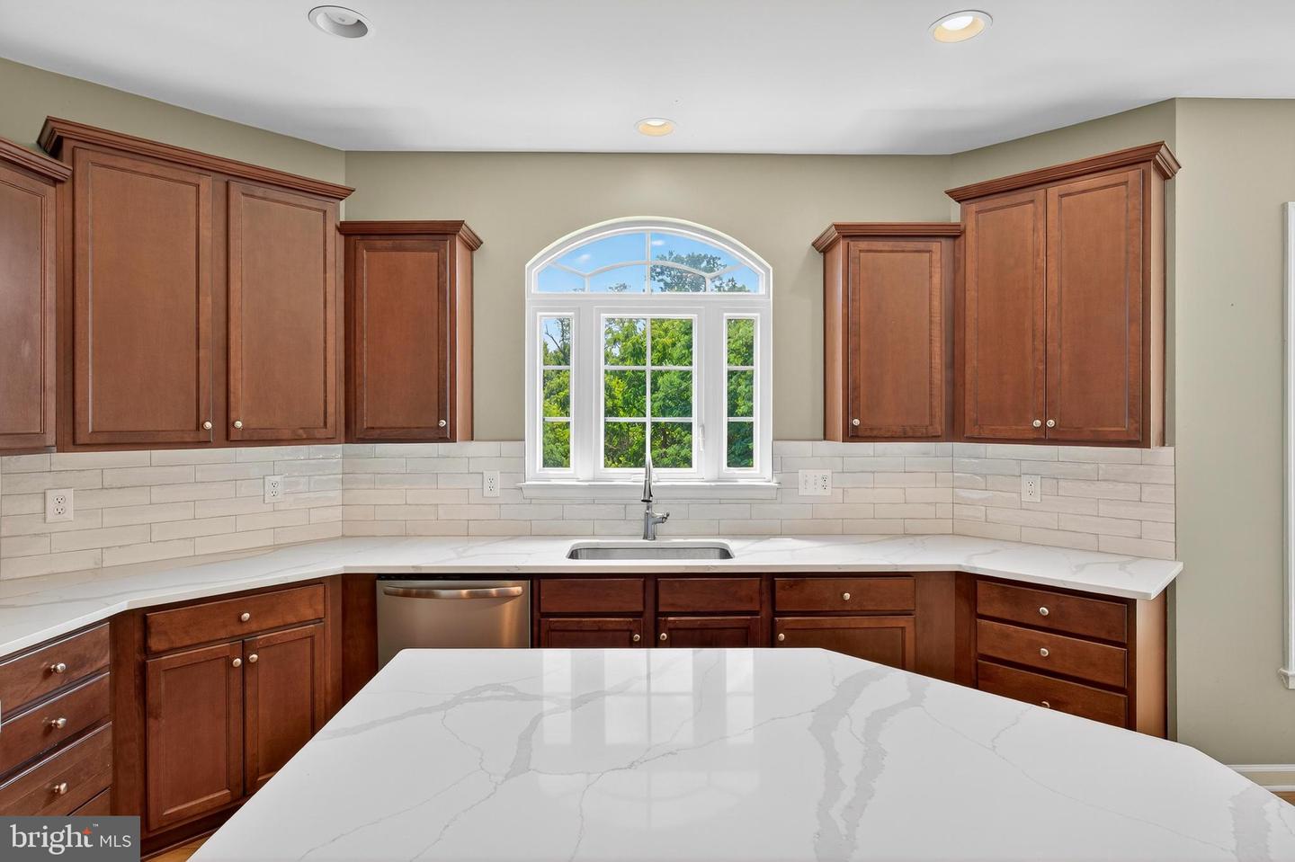 110 SETTING SUN CT, STEPHENSON, Virginia 22656, 5 Bedrooms Bedrooms, ,3 BathroomsBathrooms,Residential,For sale,110 SETTING SUN CT,VAFV2035228 MLS # VAFV2035228