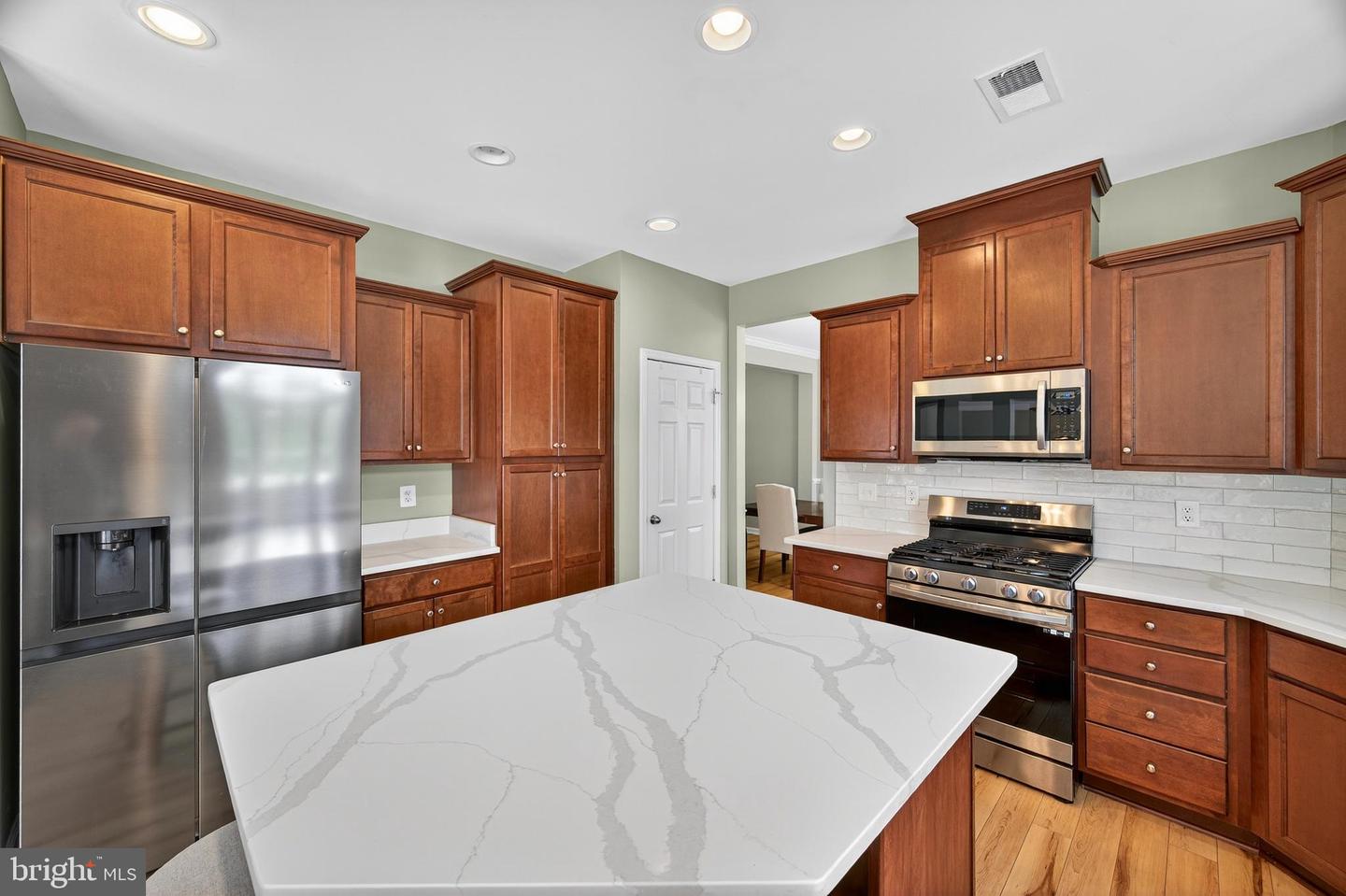 110 SETTING SUN CT, STEPHENSON, Virginia 22656, 5 Bedrooms Bedrooms, ,3 BathroomsBathrooms,Residential,For sale,110 SETTING SUN CT,VAFV2035228 MLS # VAFV2035228