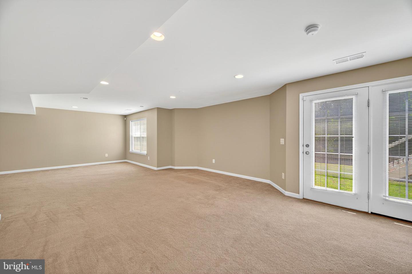 110 SETTING SUN CT, STEPHENSON, Virginia 22656, 5 Bedrooms Bedrooms, ,3 BathroomsBathrooms,Residential,For sale,110 SETTING SUN CT,VAFV2035228 MLS # VAFV2035228