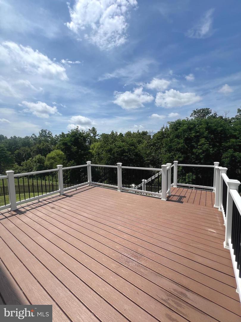 110 SETTING SUN CT, STEPHENSON, Virginia 22656, 5 Bedrooms Bedrooms, ,3 BathroomsBathrooms,Residential,For sale,110 SETTING SUN CT,VAFV2035228 MLS # VAFV2035228