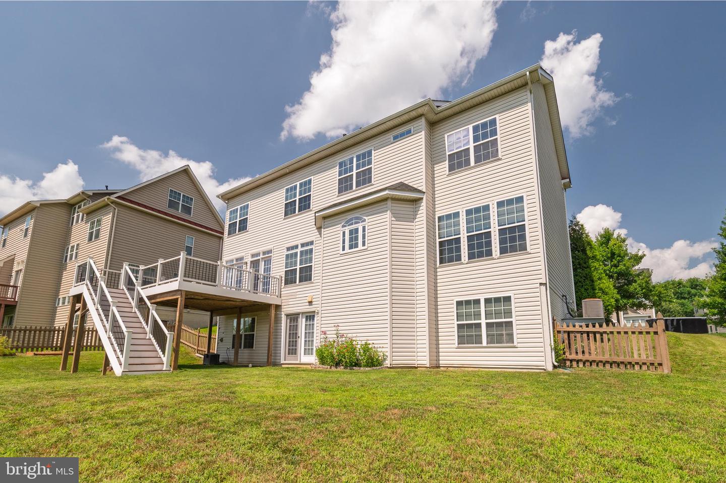 110 SETTING SUN CT, STEPHENSON, Virginia 22656, 5 Bedrooms Bedrooms, ,3 BathroomsBathrooms,Residential,For sale,110 SETTING SUN CT,VAFV2035228 MLS # VAFV2035228