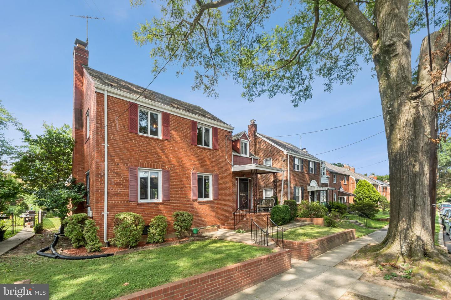 1626 VARNUM PL NE, WASHINGTON, District Of Columbia 20017, 3 Bedrooms Bedrooms, ,3 BathroomsBathrooms,Residential,For sale,1626 VARNUM PL NE,DCDC2208796 MLS # DCDC2208796