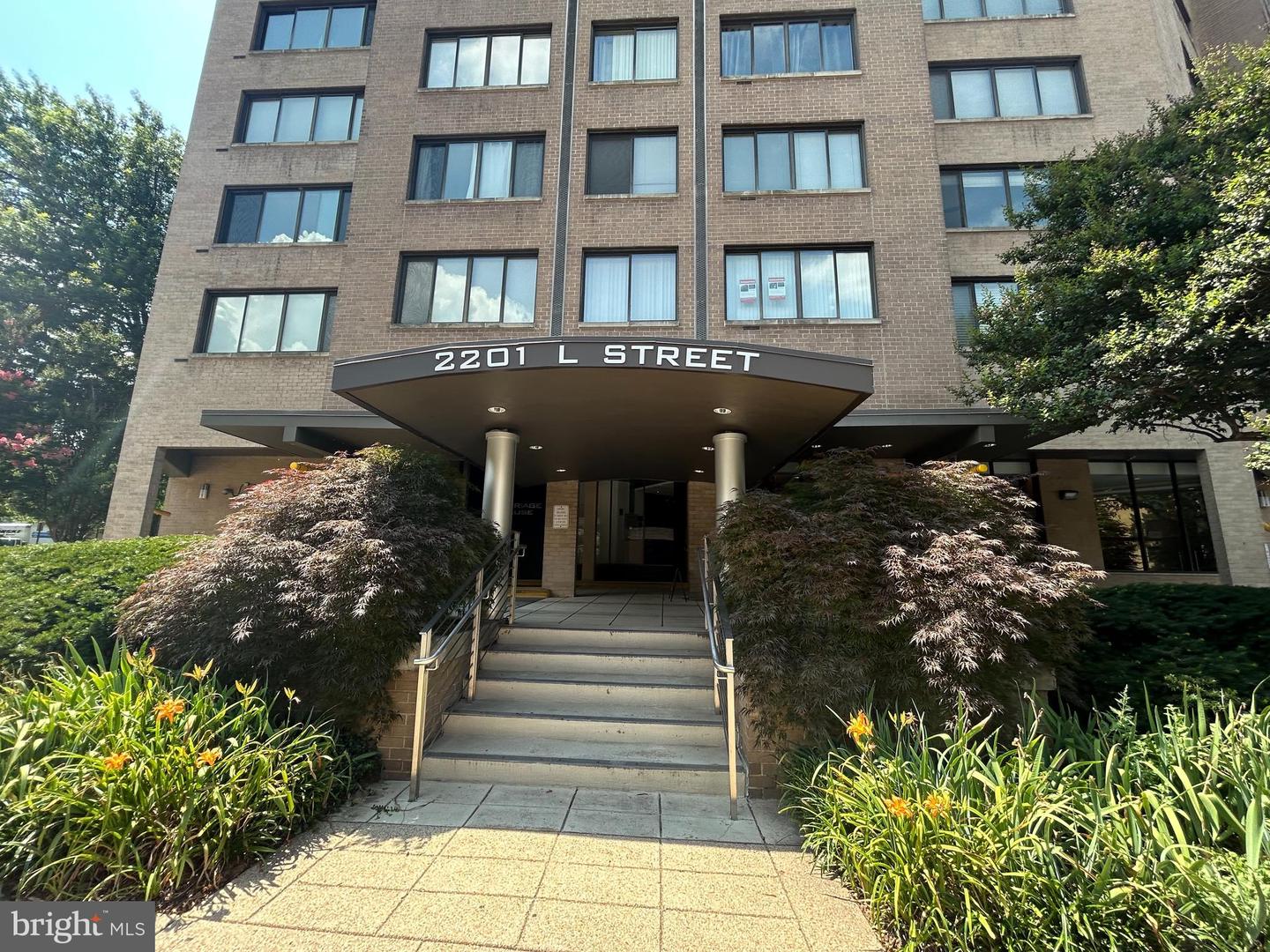 2201 L ST NW #904, WASHINGTON, District Of Columbia 20037, 1 Bedroom Bedrooms, ,1 BathroomBathrooms,Residential,For sale,2201 L ST NW #904,DCDC2208890 MLS # DCDC2208890