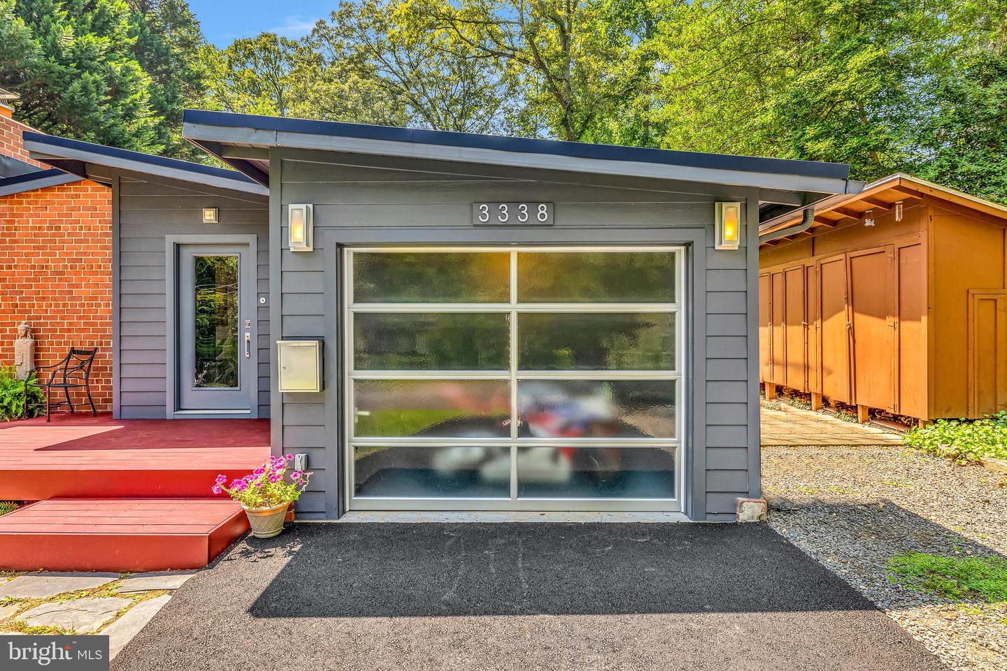 3338 ELM TER, FALLS CHURCH, Virginia 22042, 3 Bedrooms Bedrooms, ,2 BathroomsBathrooms,Residential,For sale,3338 ELM TER,VAFX2253370 MLS # VAFX2253370